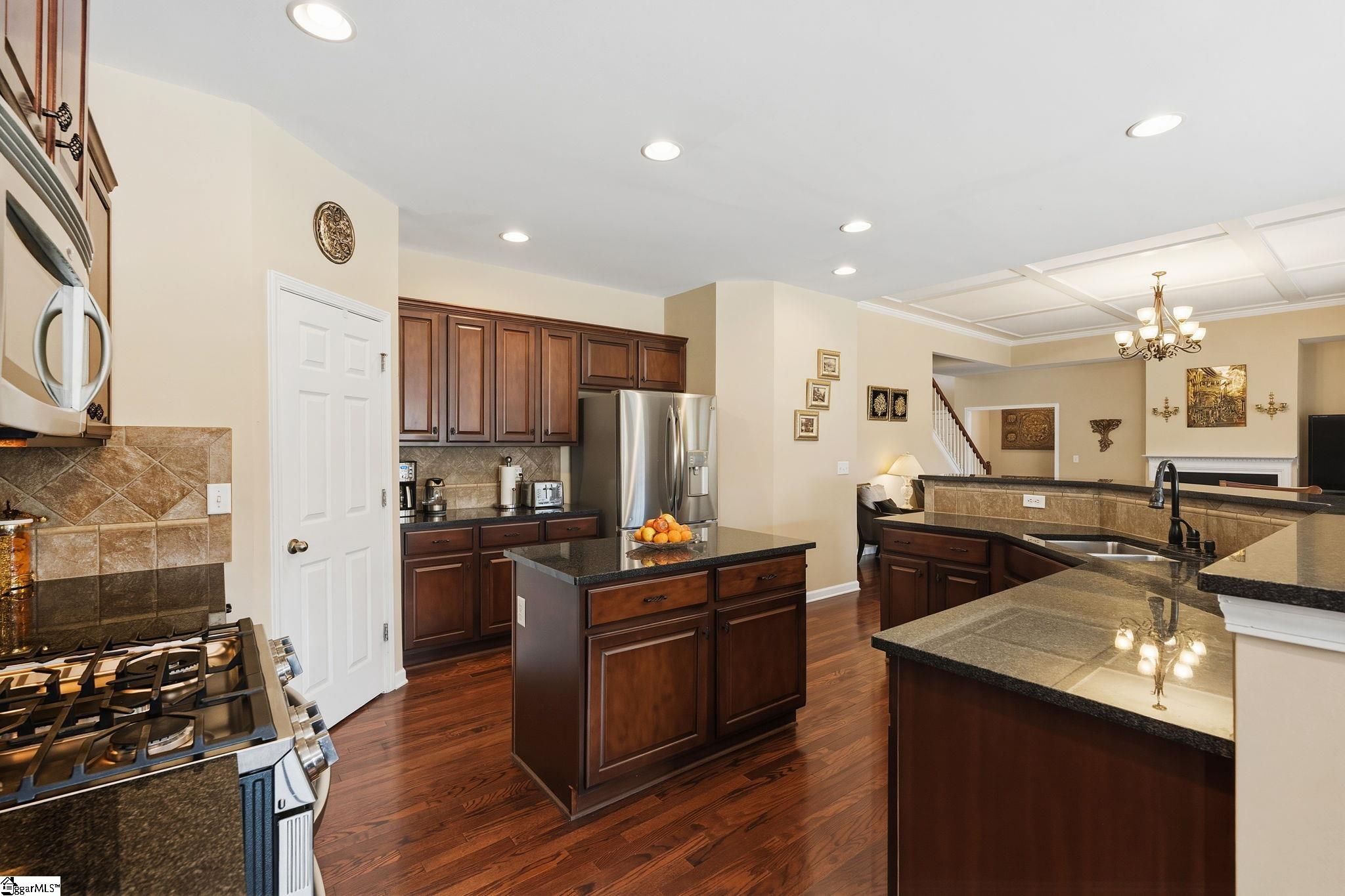 11 Roanoke Hills Court Simpsonville, SC 29681