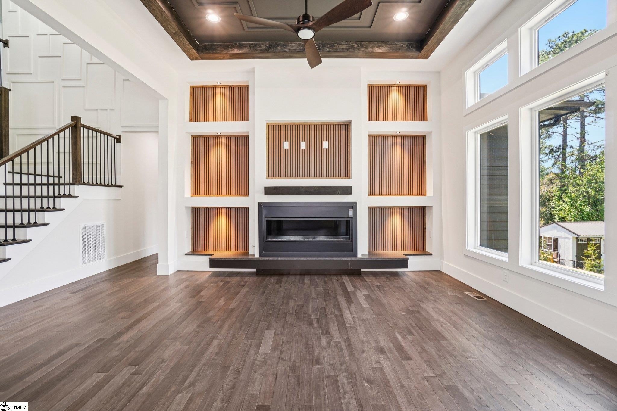 44 Village Crest Drive Greenville, SC 29607