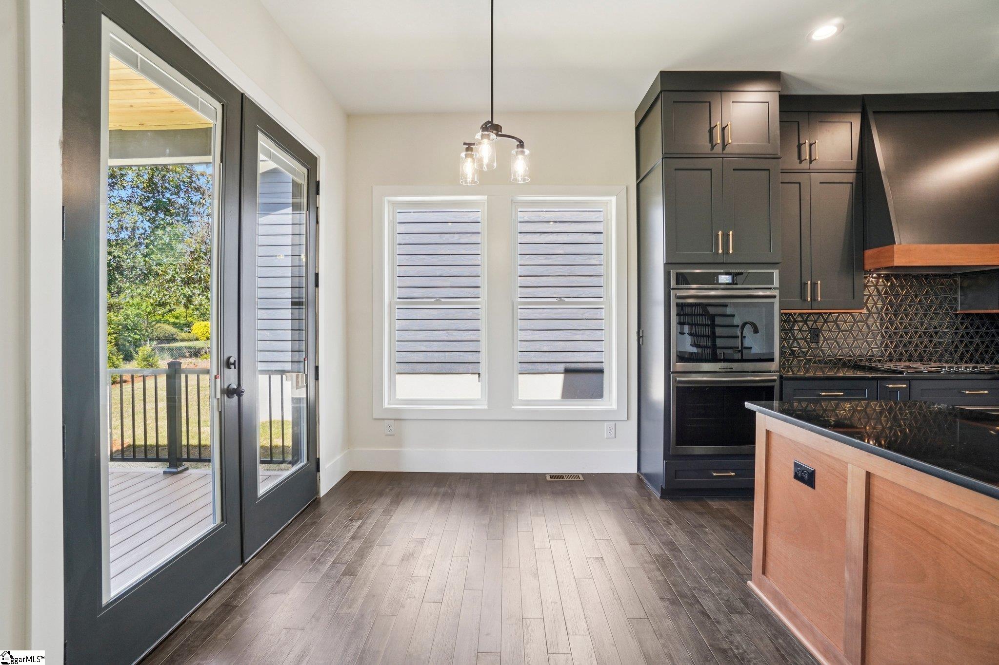 44 Village Crest Drive Greenville, SC 29607