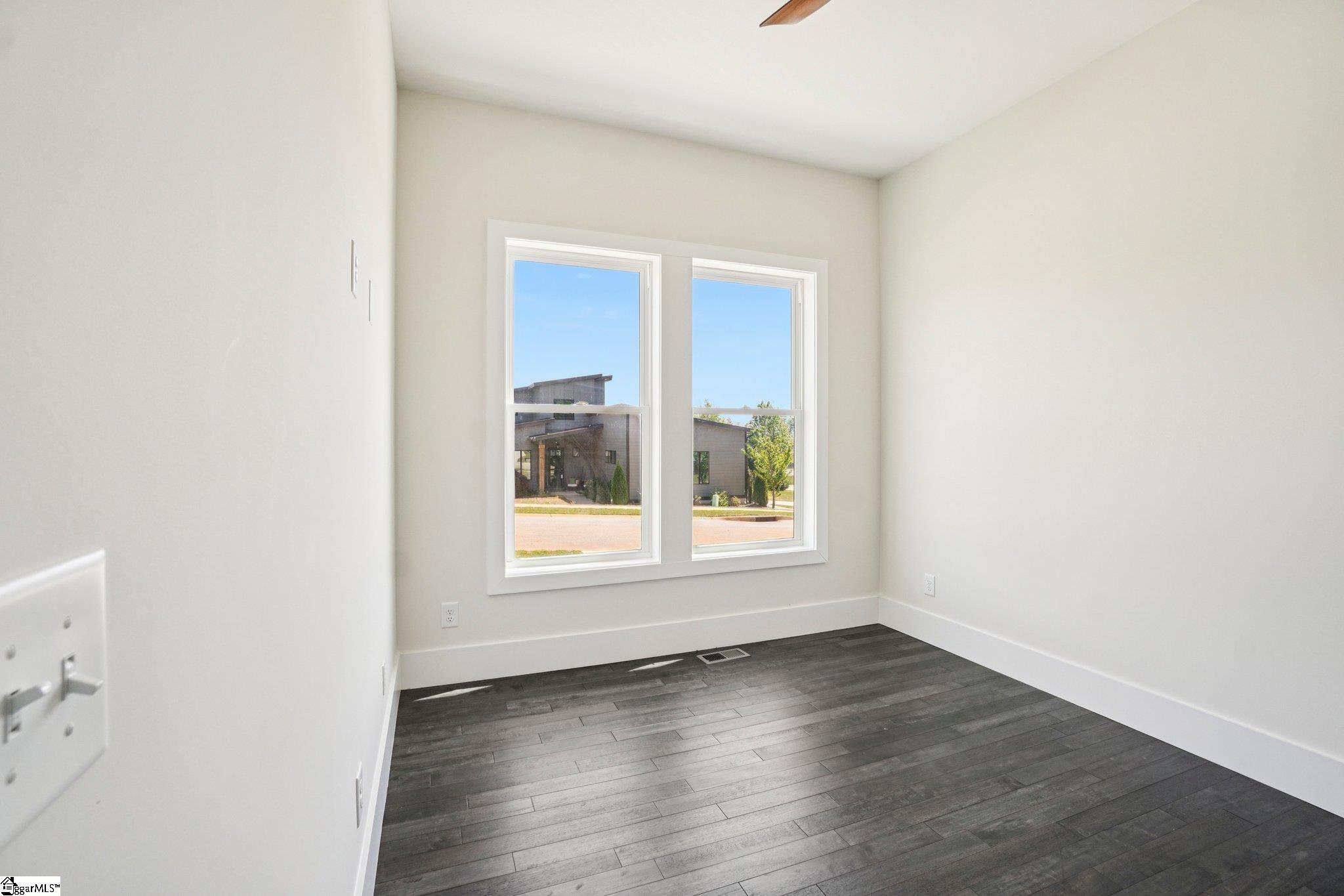 44 Village Crest Drive Greenville, SC 29607