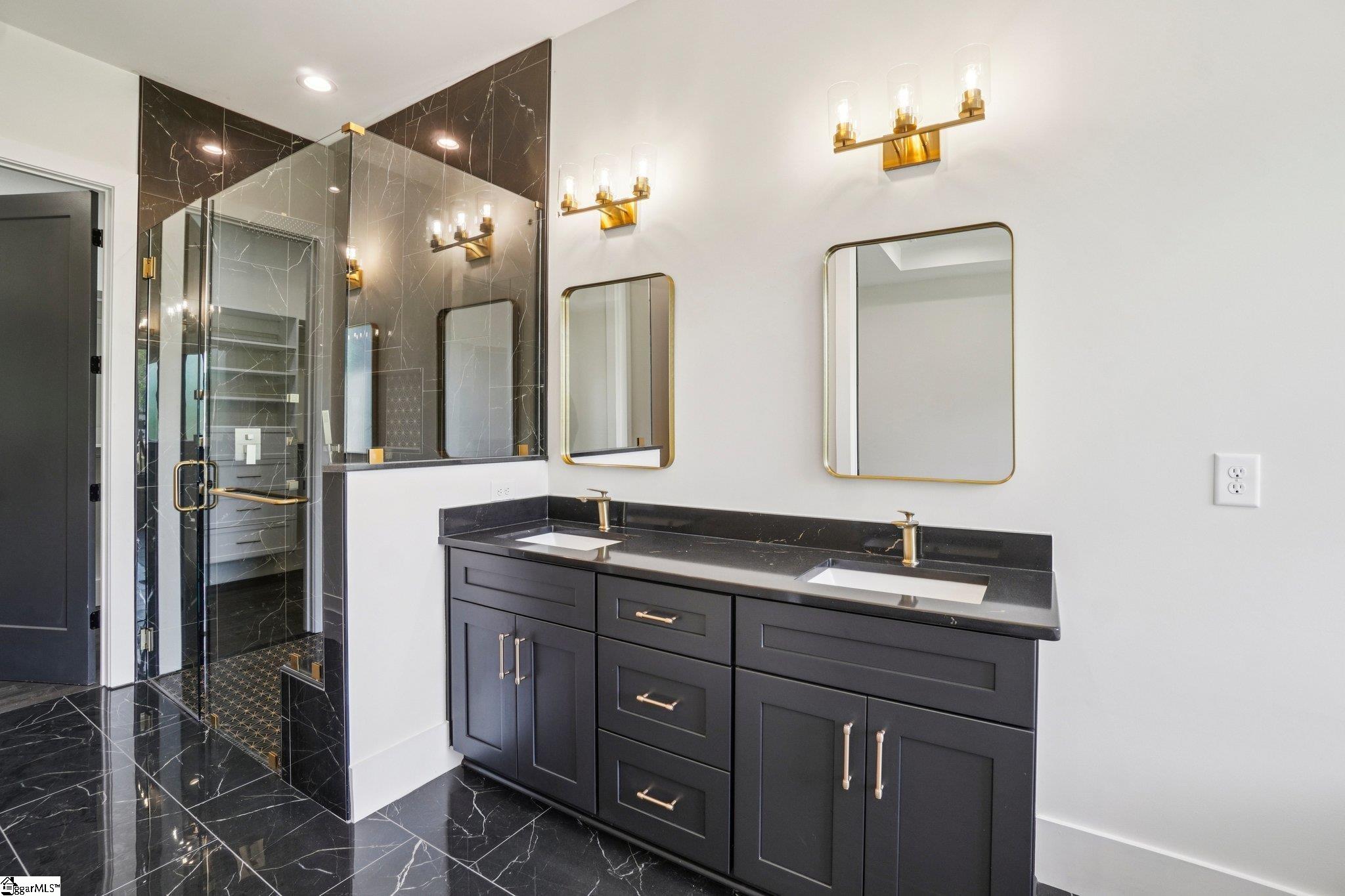 44 Village Crest Drive Greenville, SC 29607