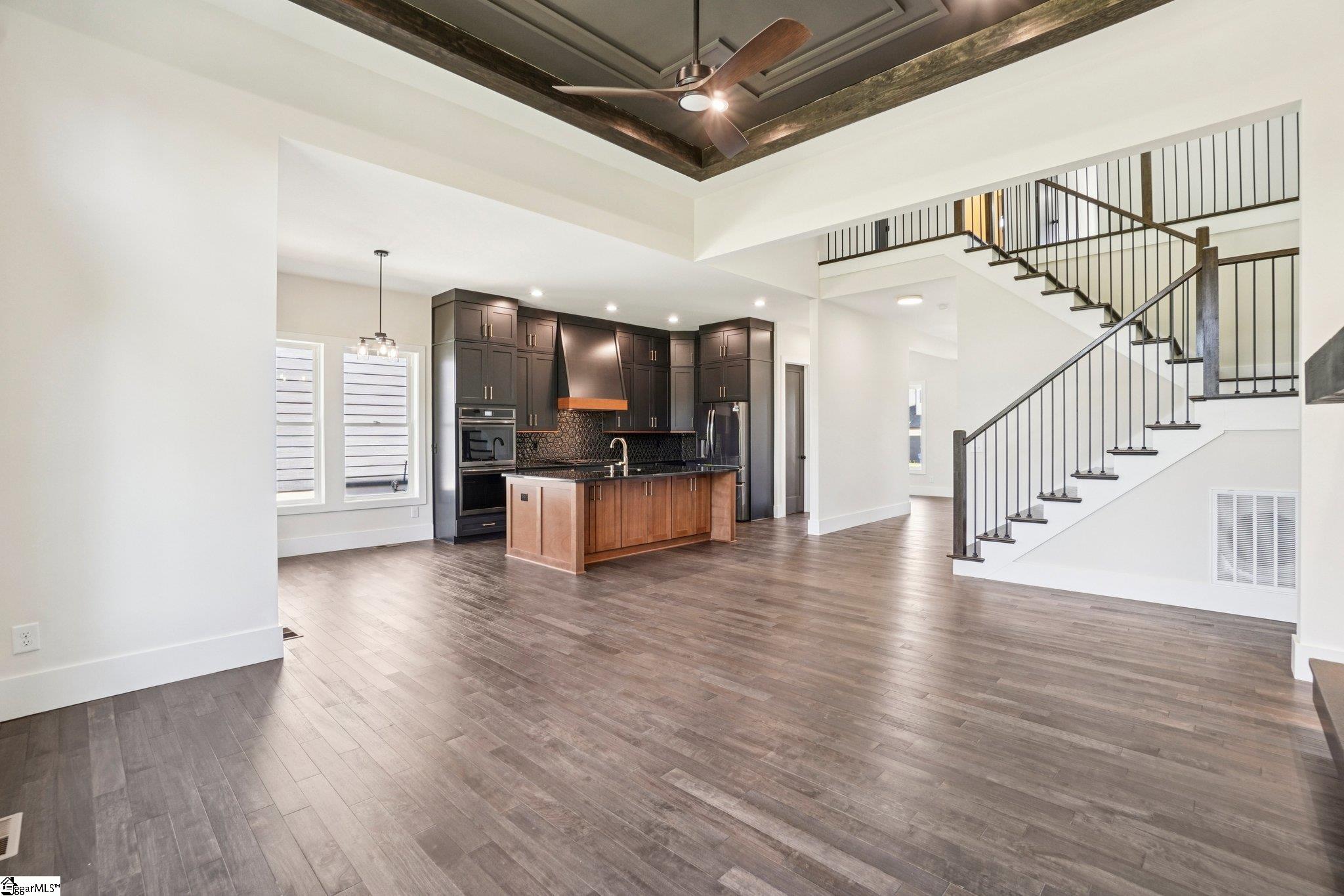 44 Village Crest Drive Greenville, SC 29607