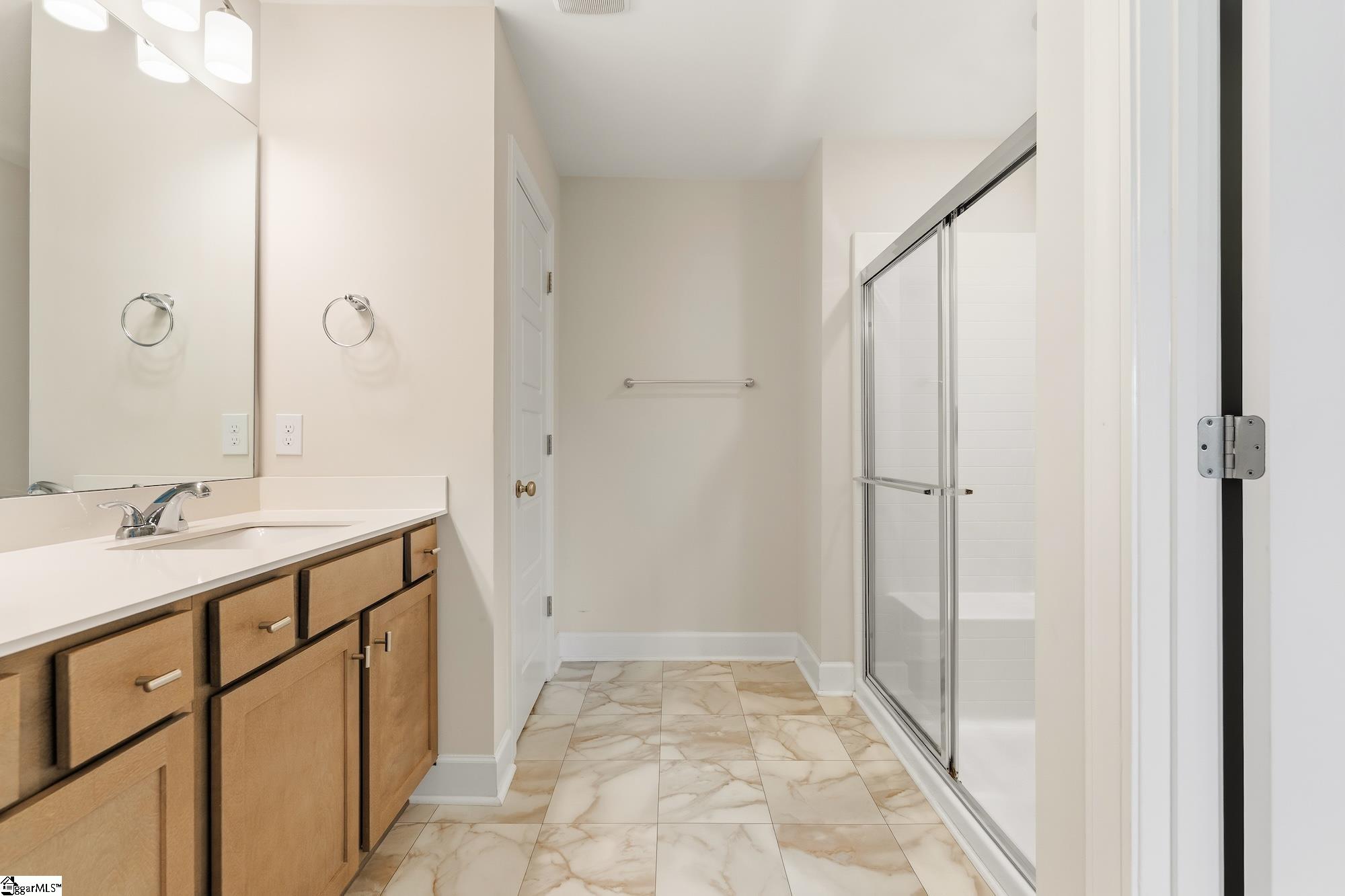314 Hollenbeck Place Greenville, SC 29607