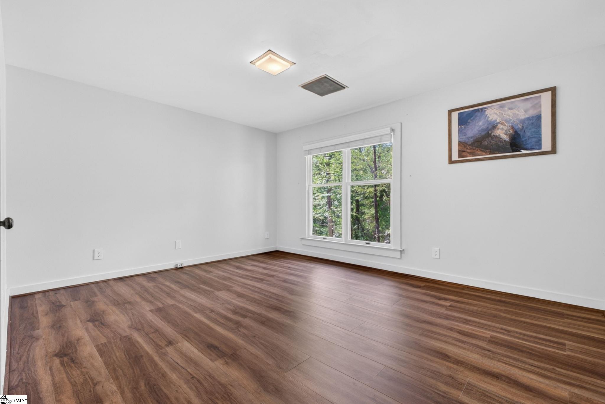 30 Dameron Avenue Greenville, SC 29607