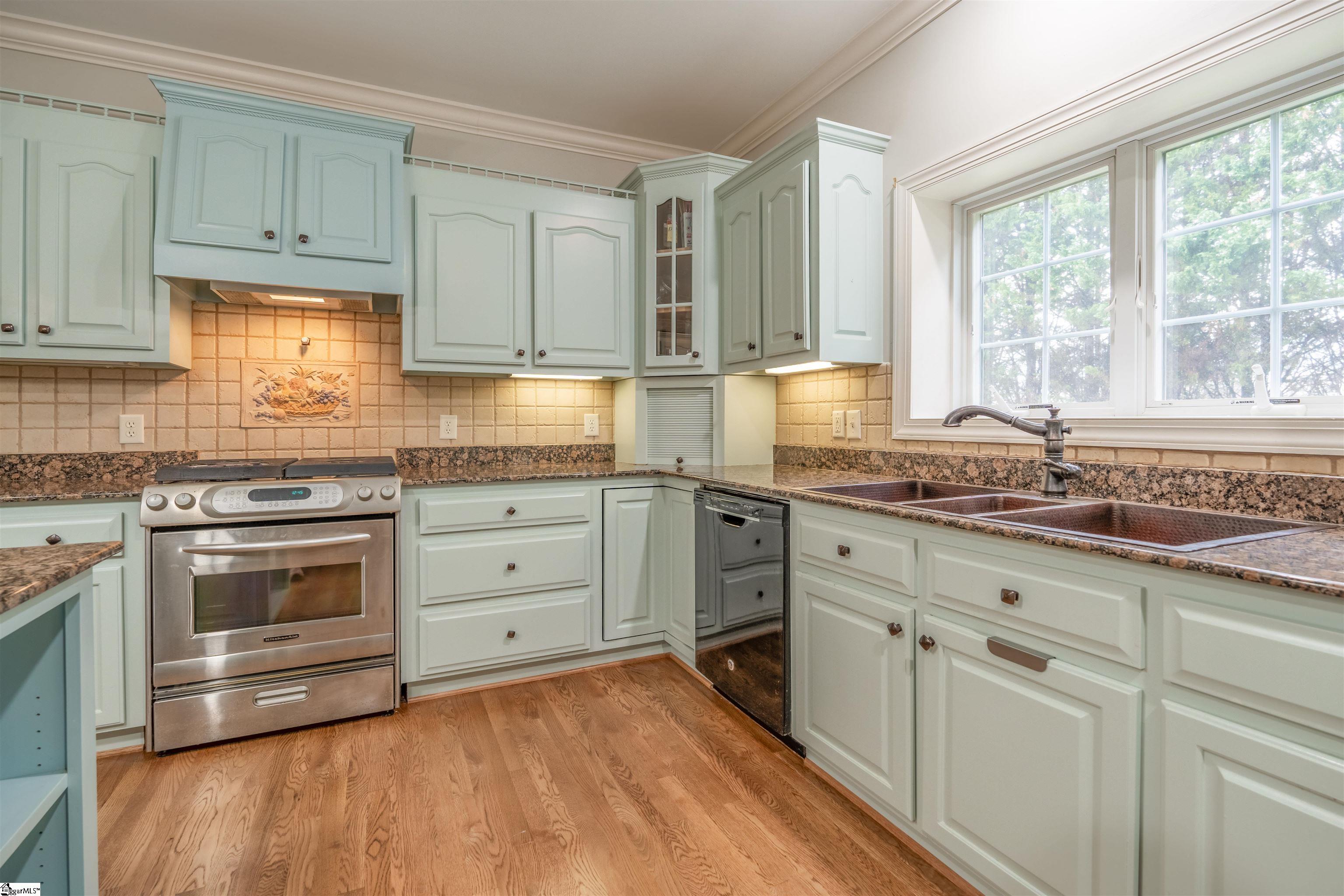 323 Waters Road, Taylors, SC, 29687