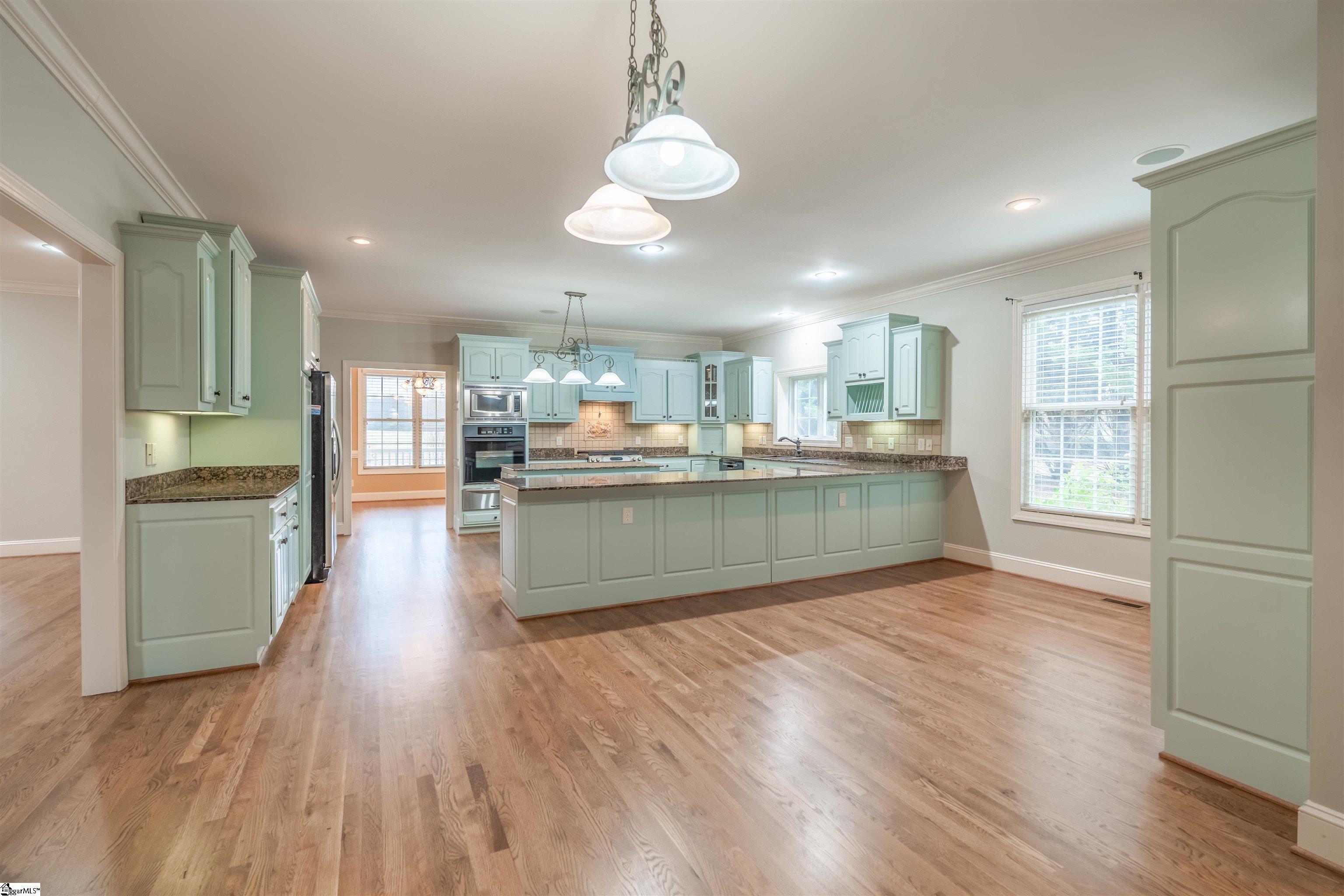 323 Waters Road, Taylors, SC, 29687