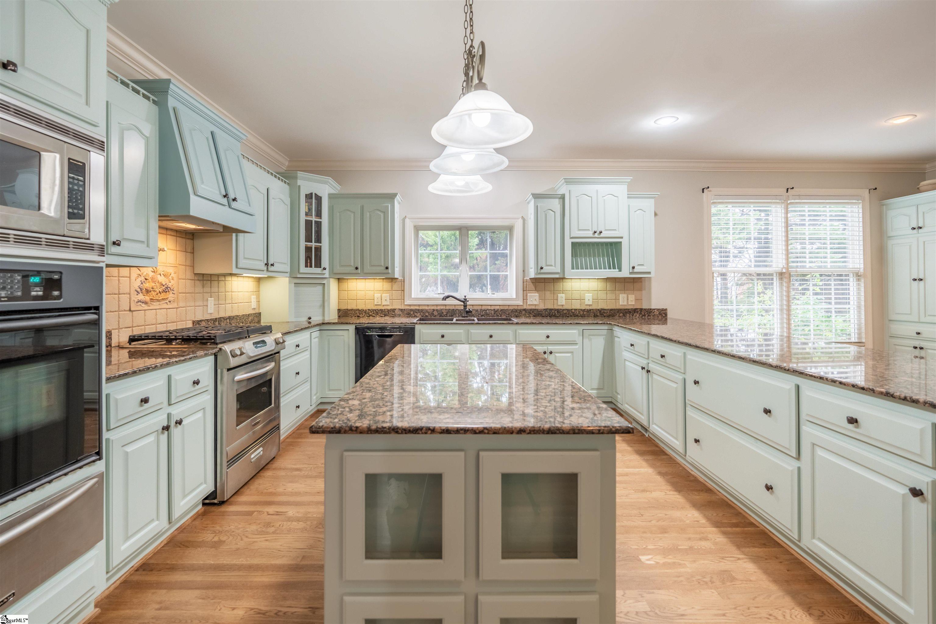 323 Waters Road, Taylors, SC, 29687