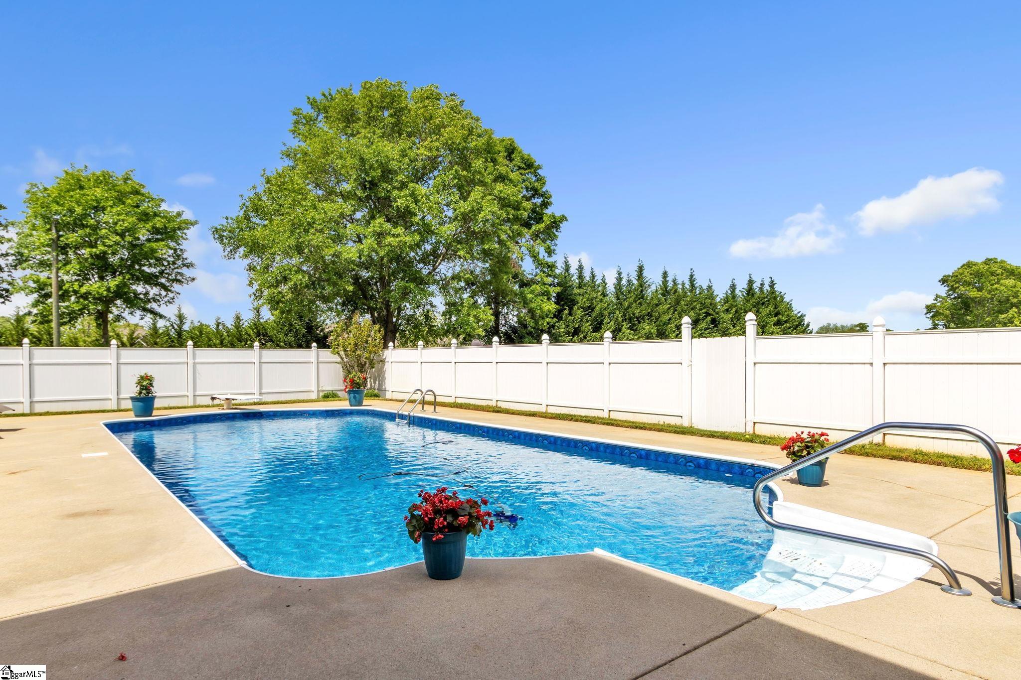 323 Waters Road, Taylors, SC, 29687