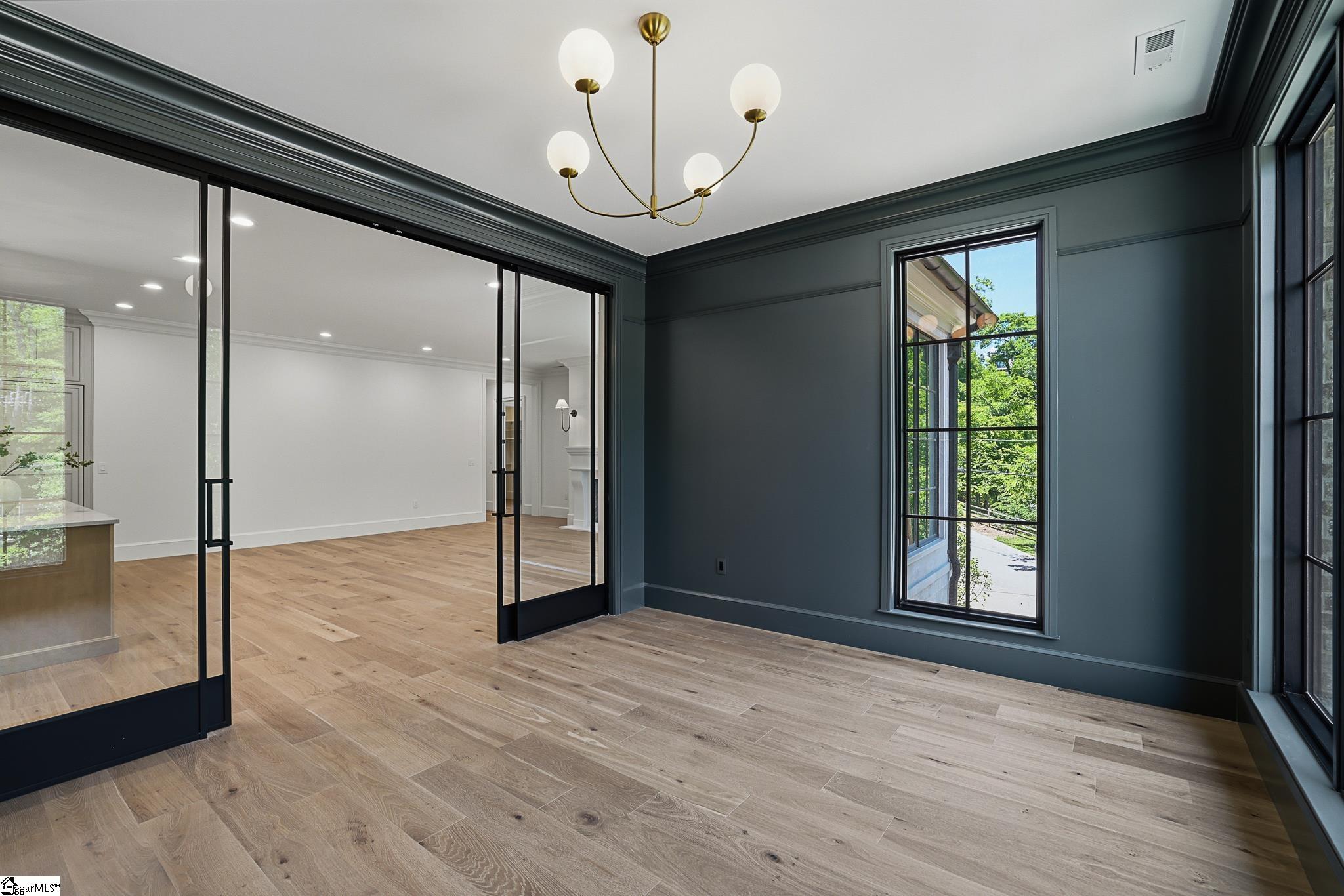 101 Sherwood Street UNIT Unit 200 Greenville, SC 29601