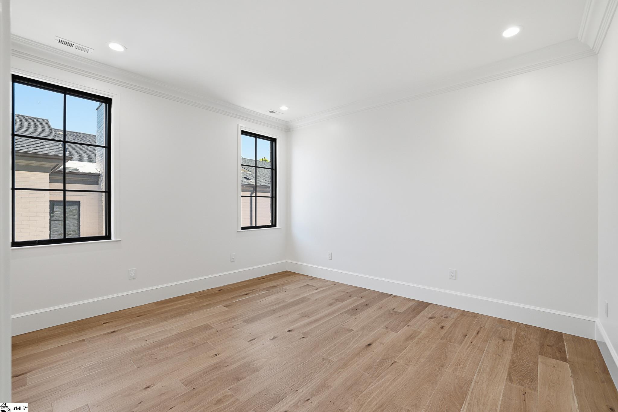 101 Sherwood Street UNIT Unit 200 Greenville, SC 29601