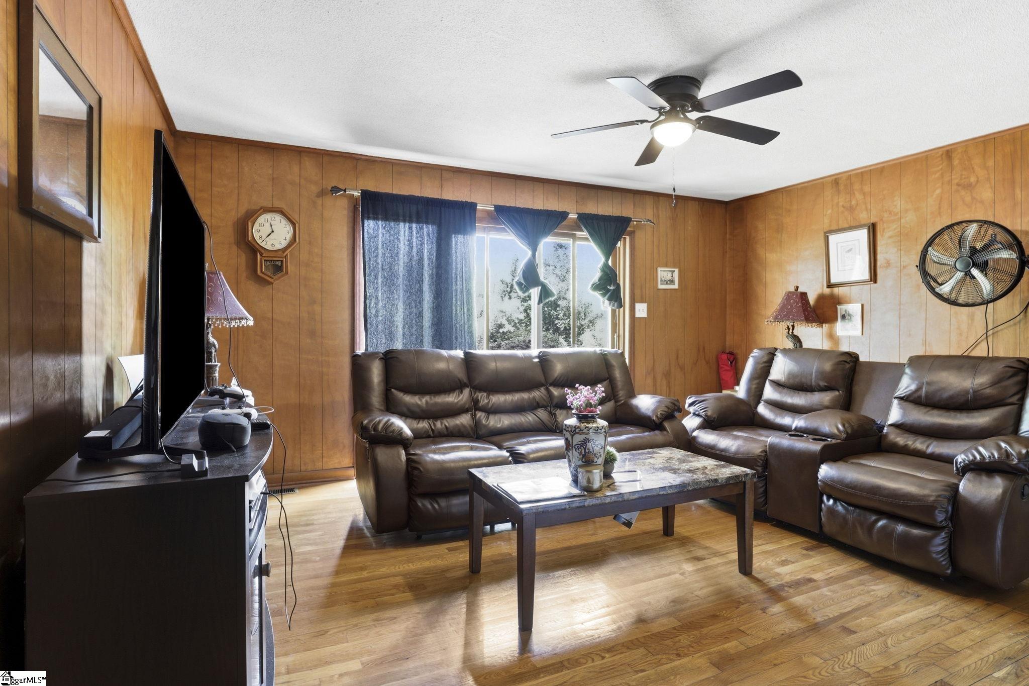 118 Kensington Drive Spartanburg, SC 29306