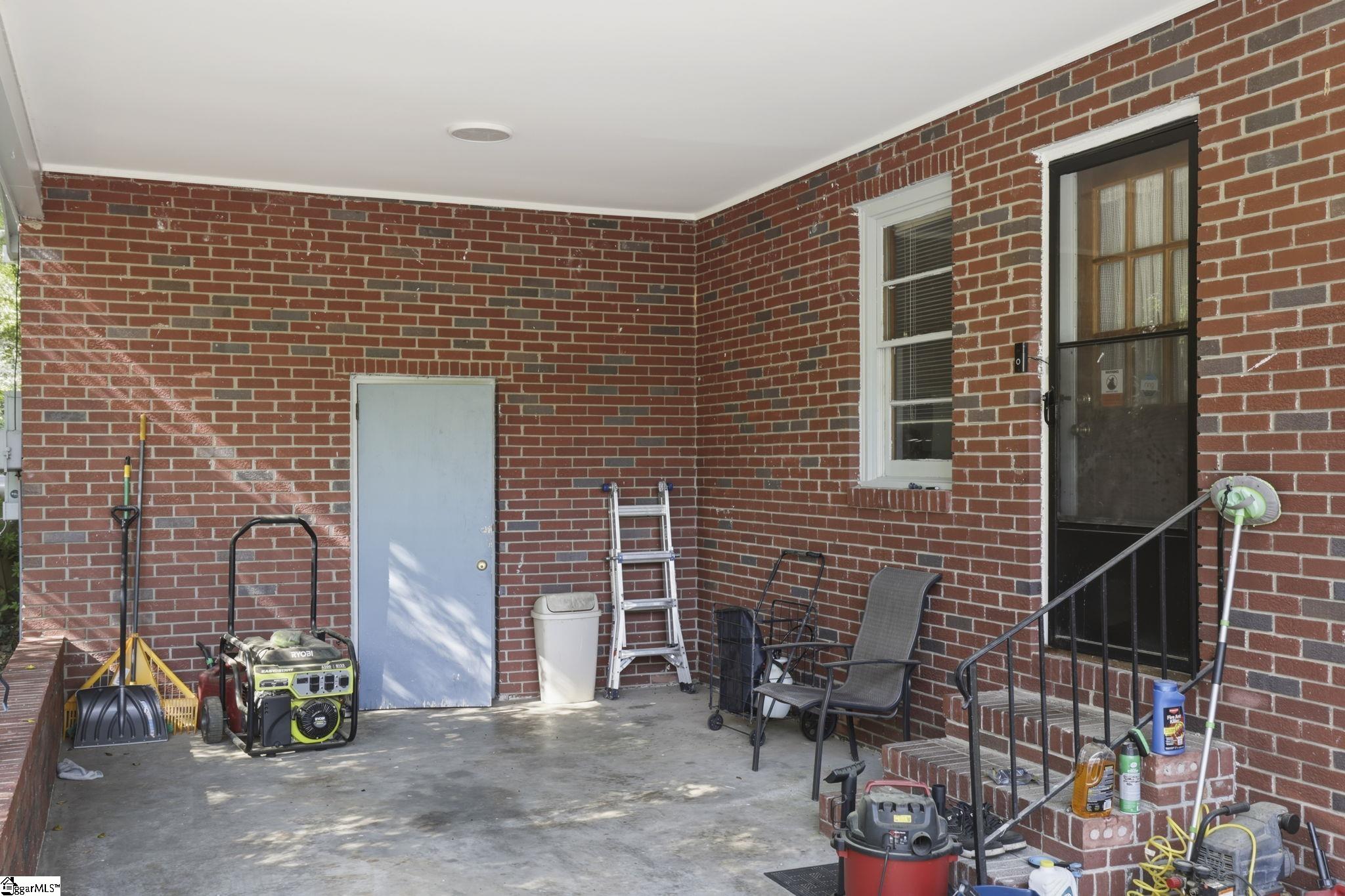 118 Kensington Drive Spartanburg, SC 29306