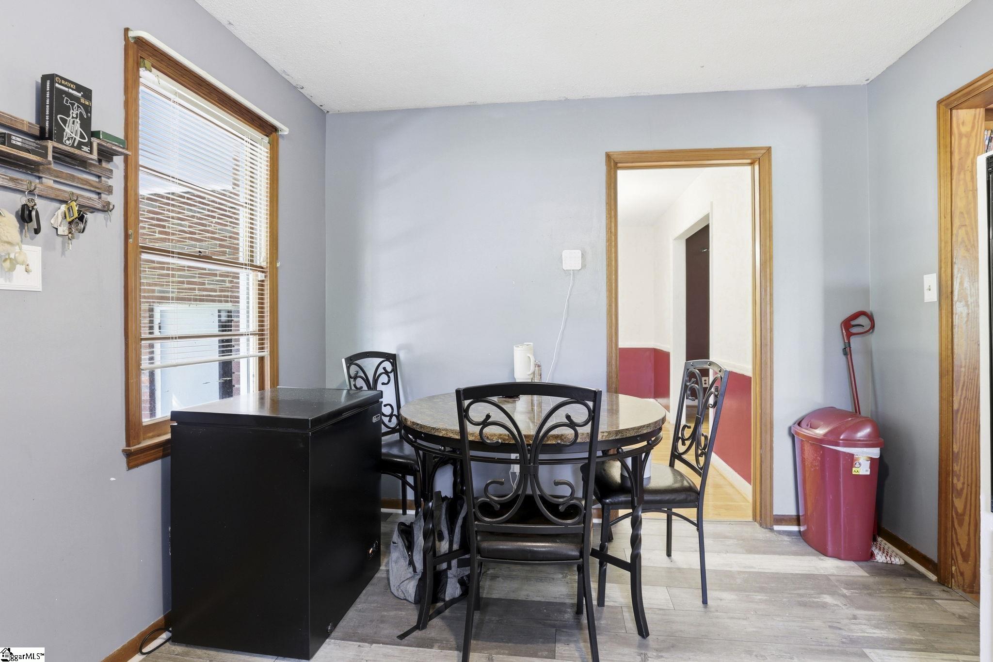 118 Kensington Drive Spartanburg, SC 29306