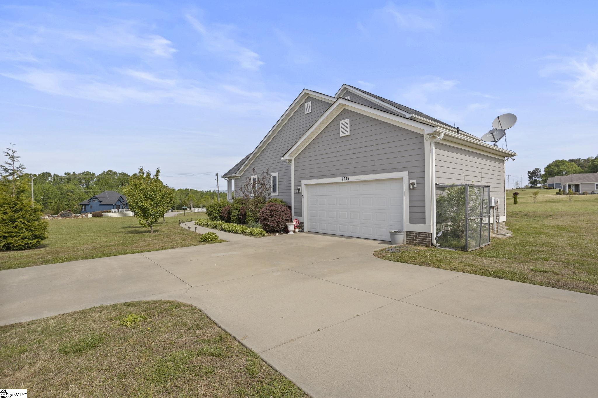 2045 Holly Springs Road Inman, SC 29349-9595