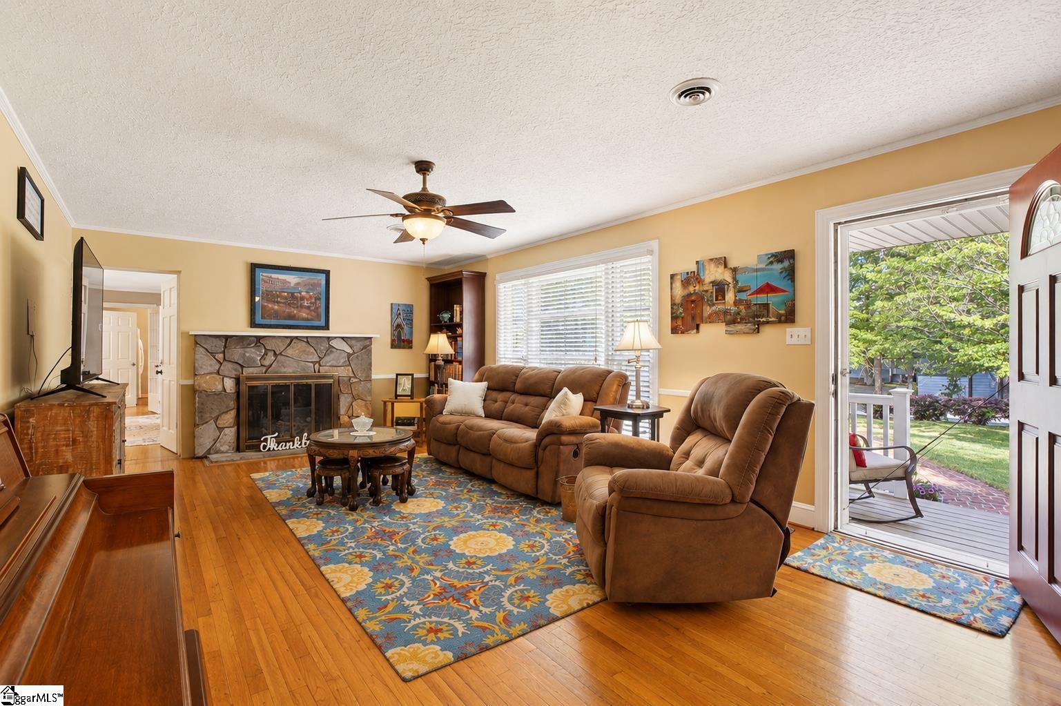 323 Workman Avenue Woodruff, SC 29388