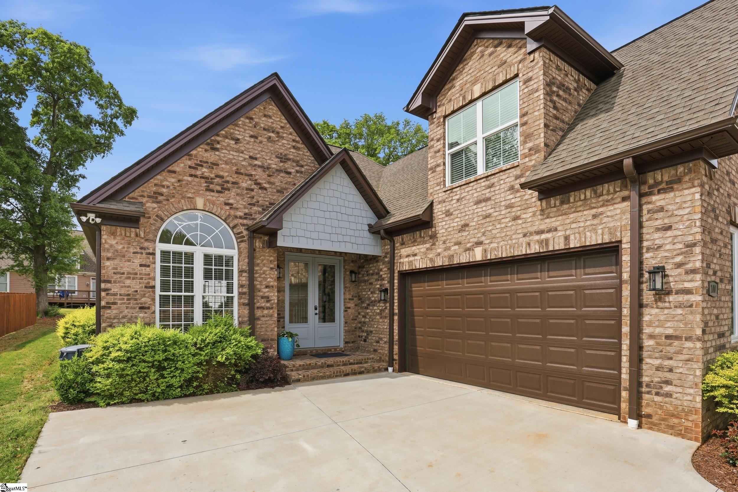 100 Courtyard Drive Anderson, SC 29621