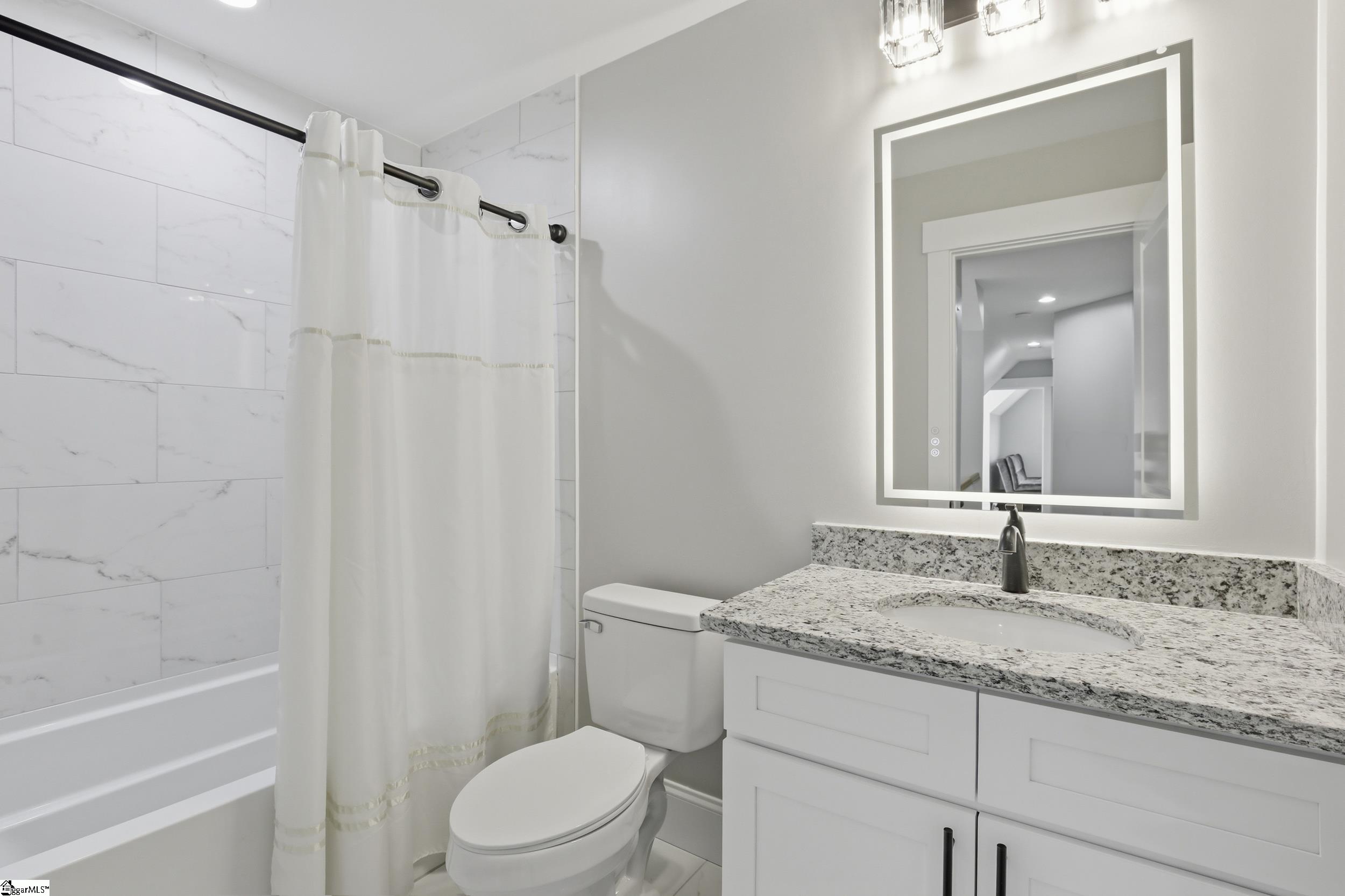 100 Courtyard Drive Anderson, SC 29621