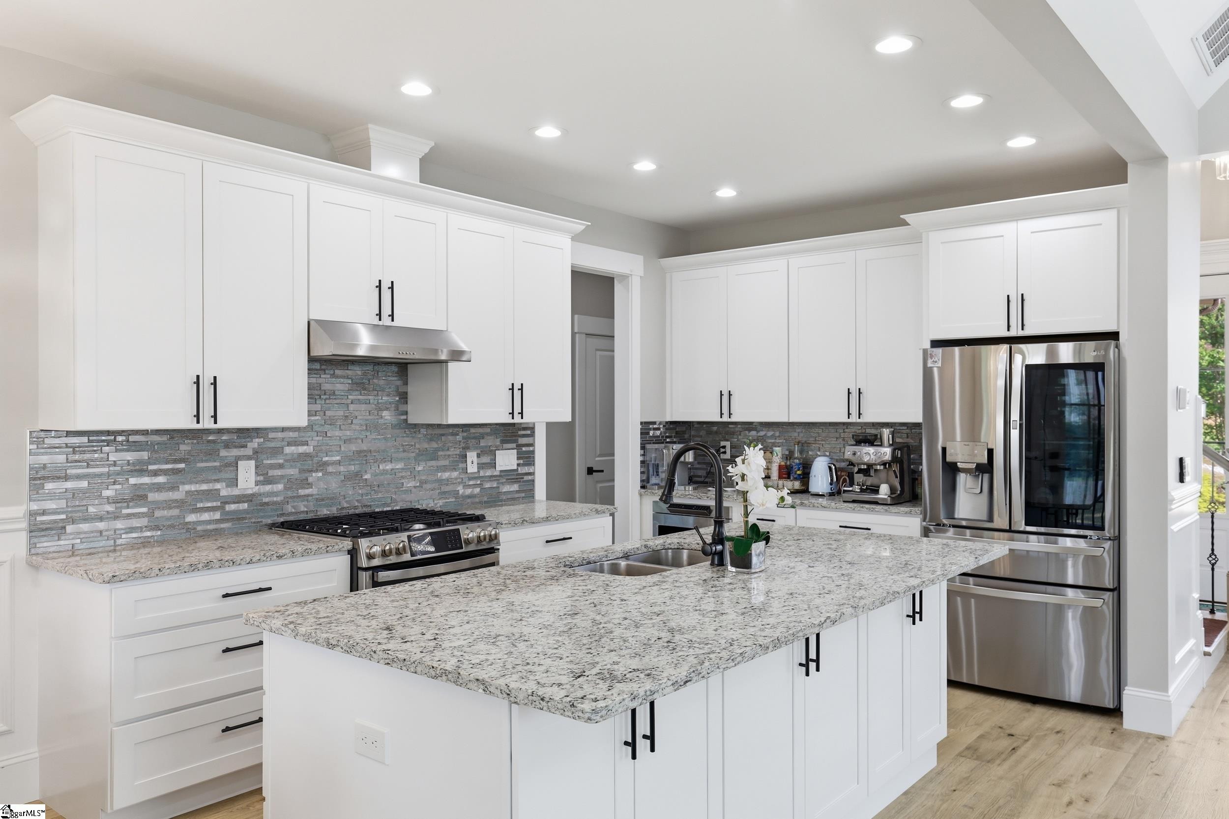 100 Courtyard Drive Anderson, SC 29621