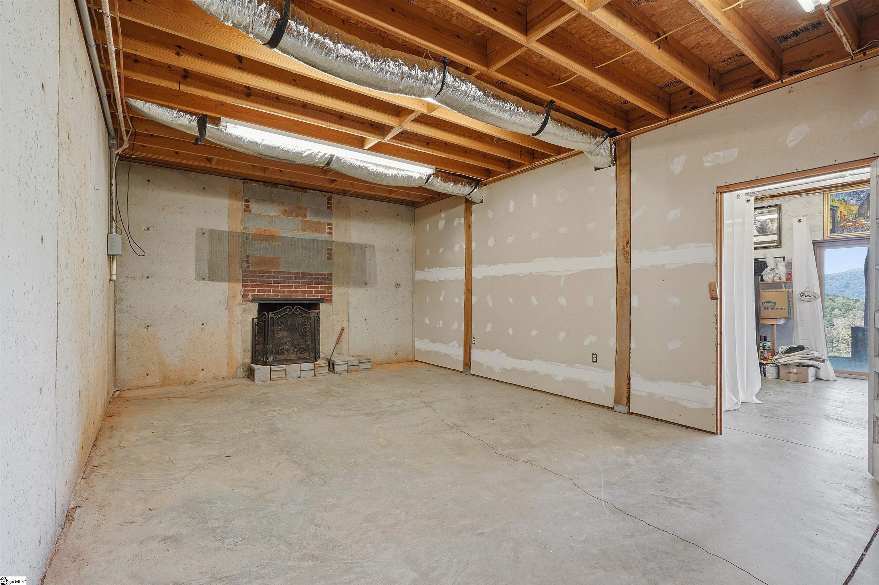 723 N Highland Road Mill Spring, NC 28756