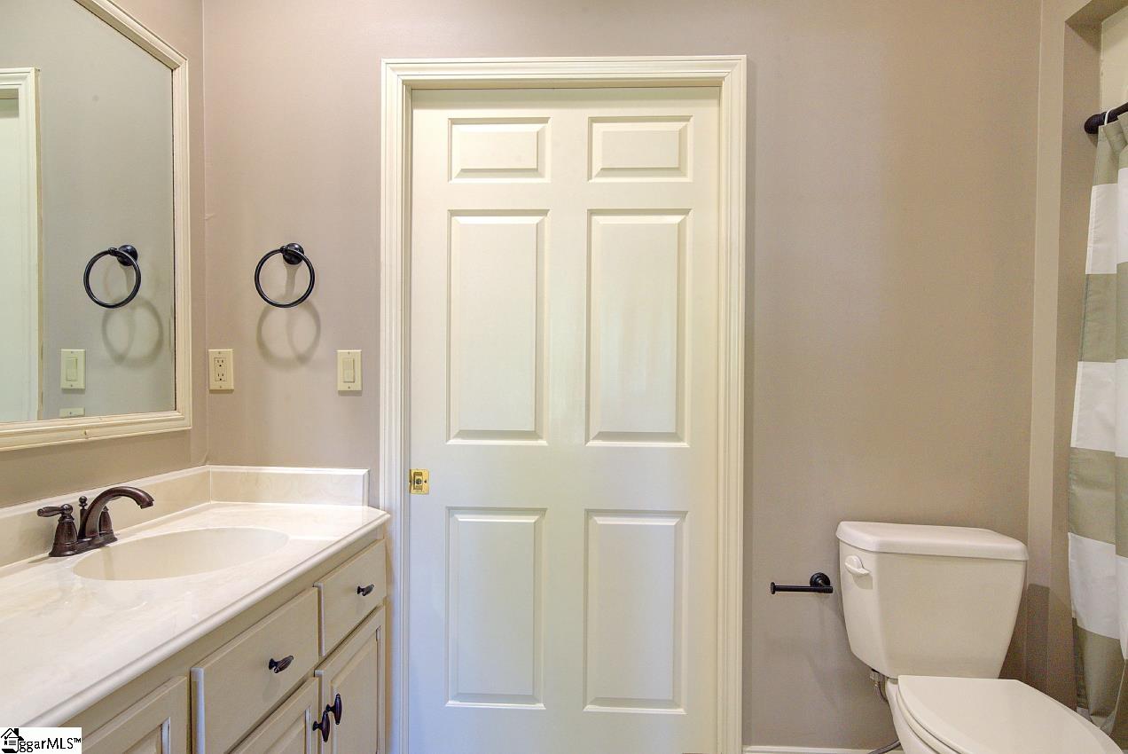 400 Four Lakes Drive, Easley, SC, 29642