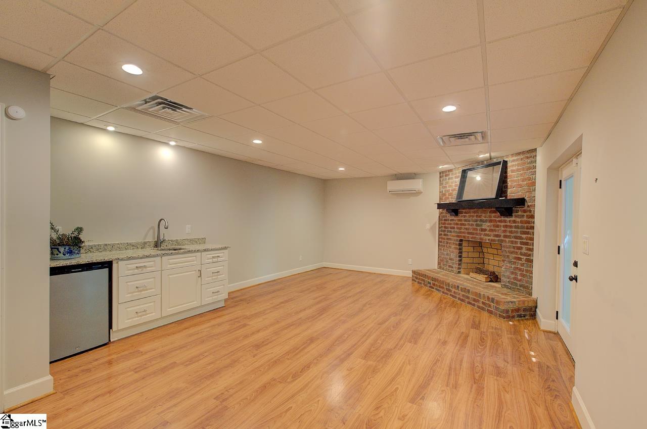 400 Four Lakes Drive, Easley, SC, 29642