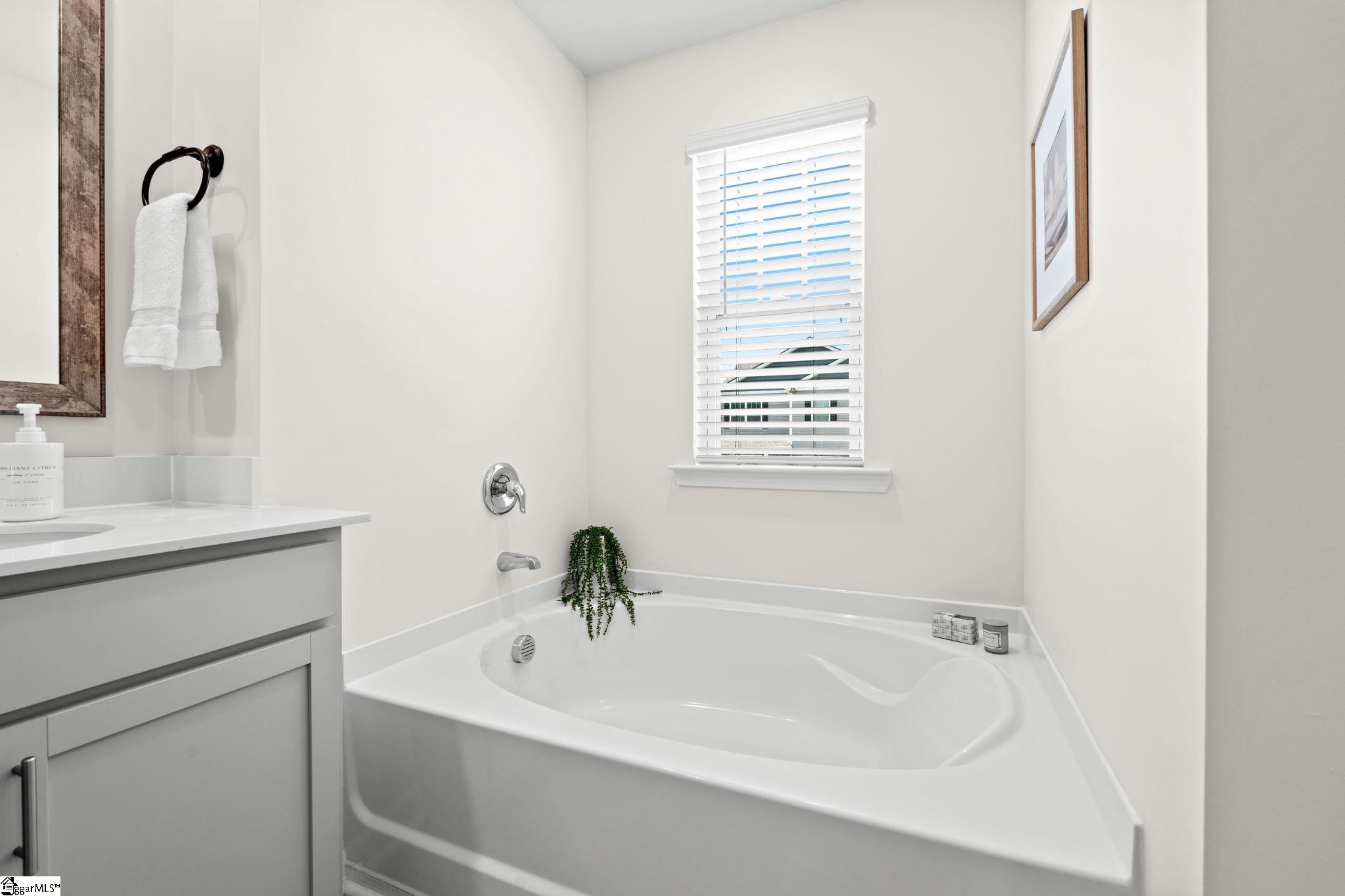 121 Silicon Drive Greenville, SC 29605