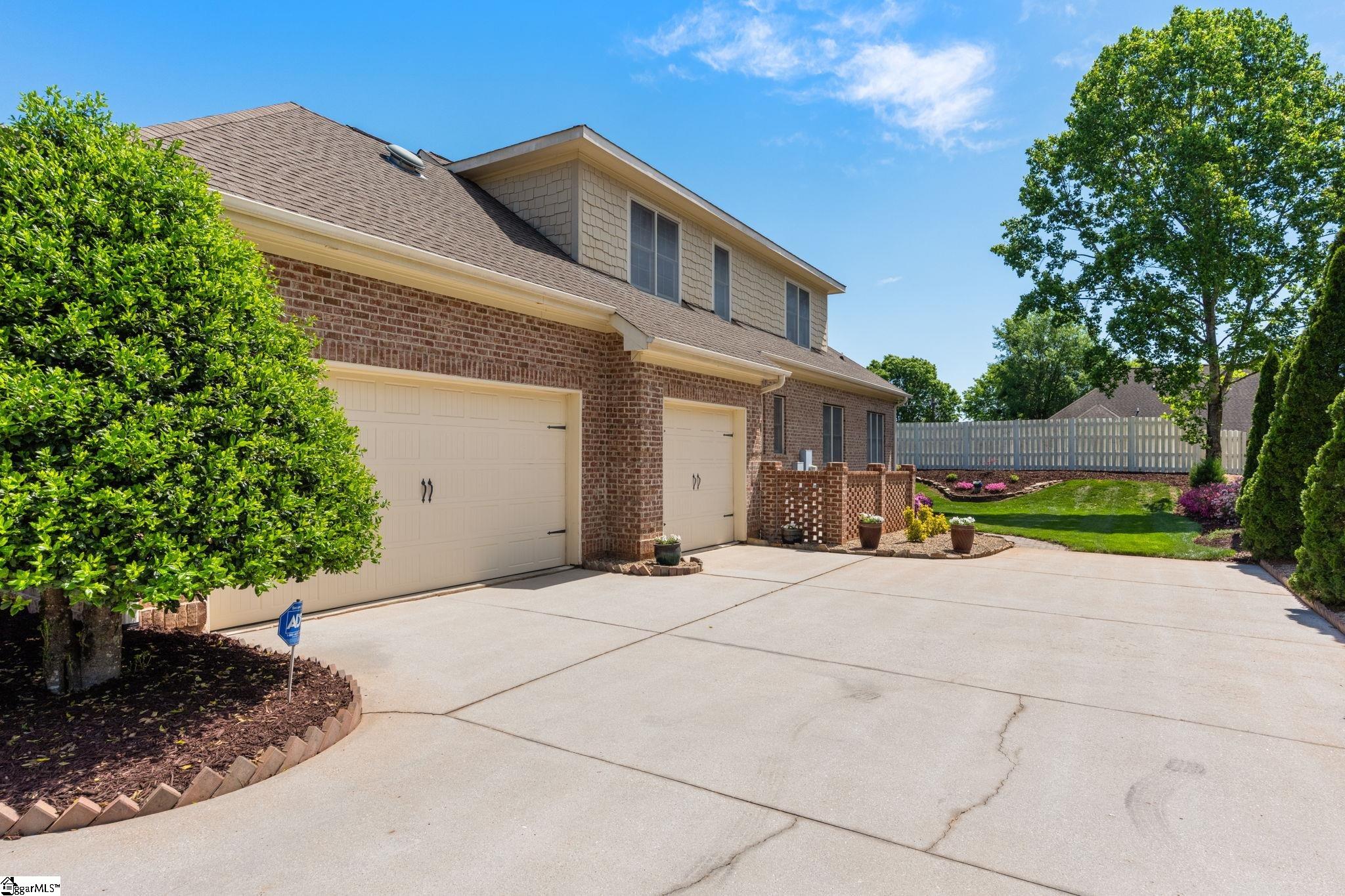 411 Kingsgate Court, Simpsonville, SC, 29681