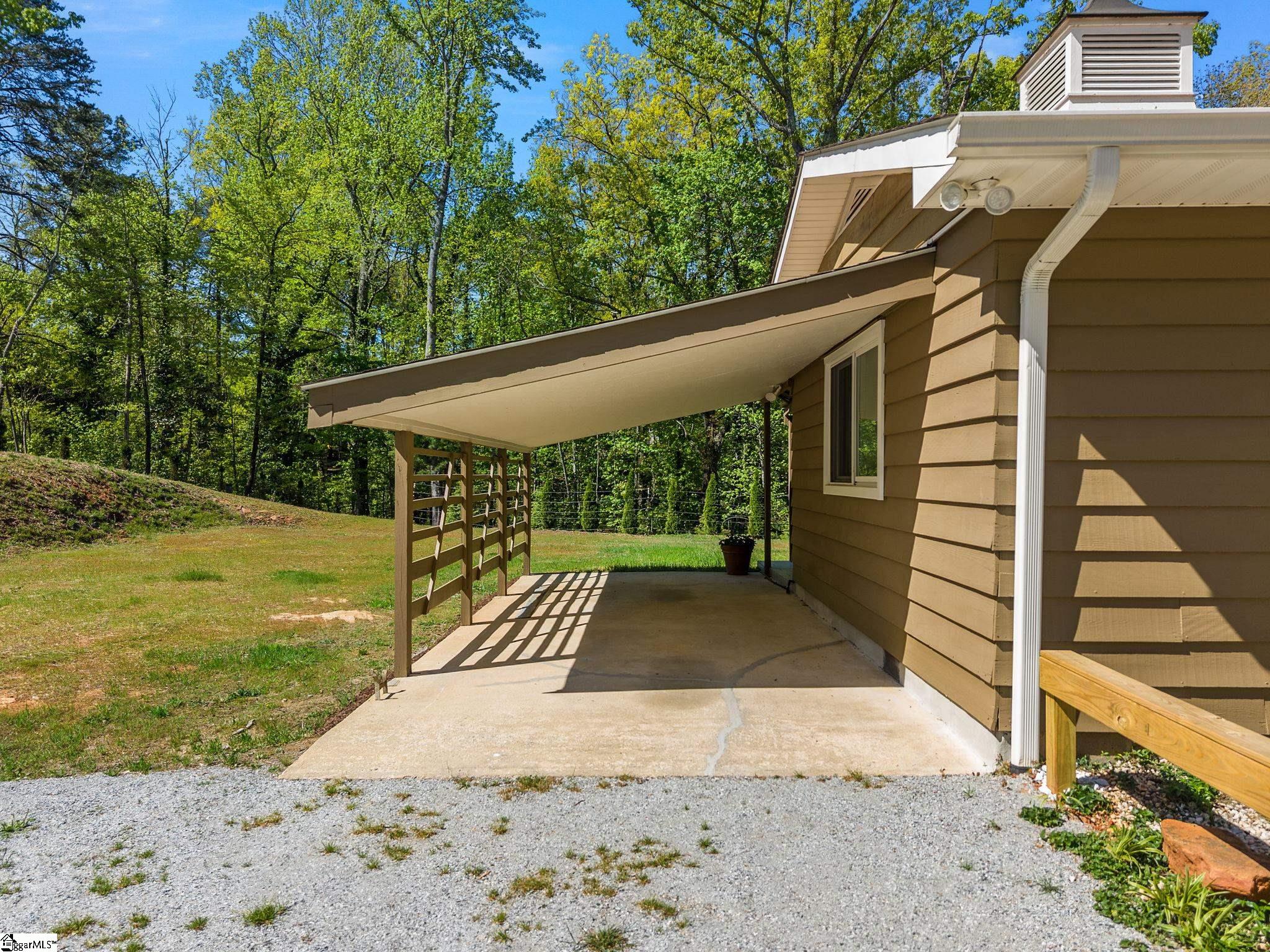 110 Persimmon Hill Court Columbus, NC 28722
