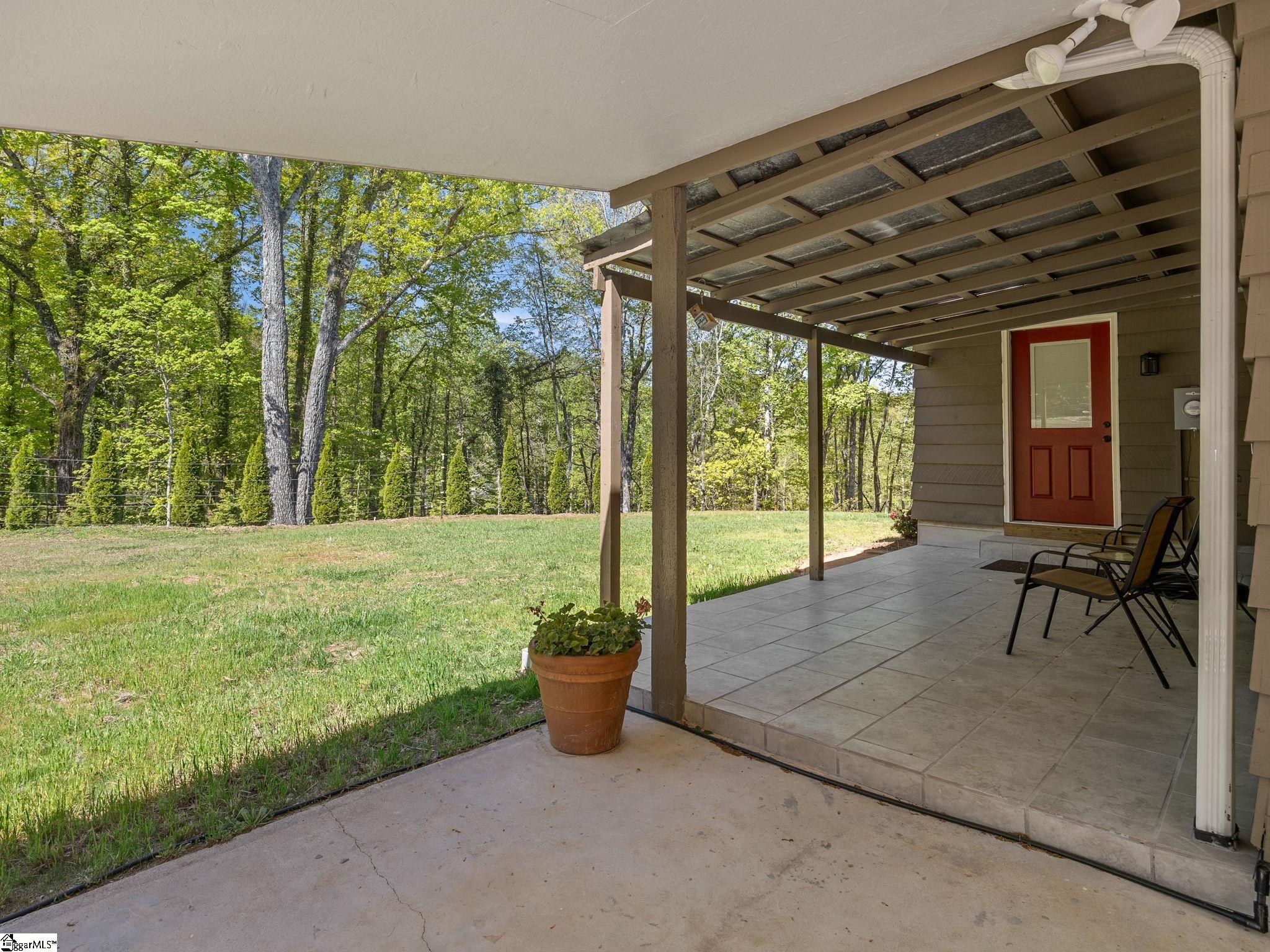110 Persimmon Hill Court Columbus, NC 28722