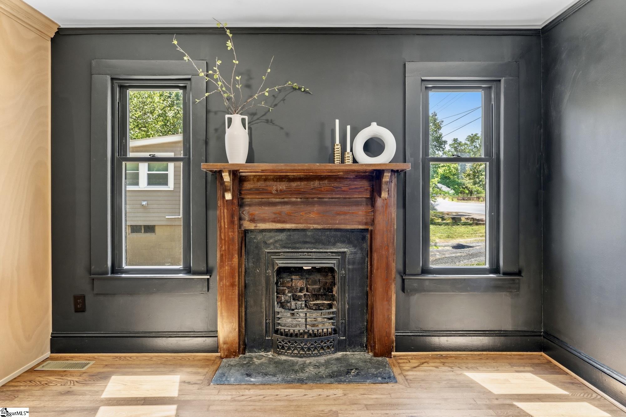 806 Perry Road Greenville, SC 29609