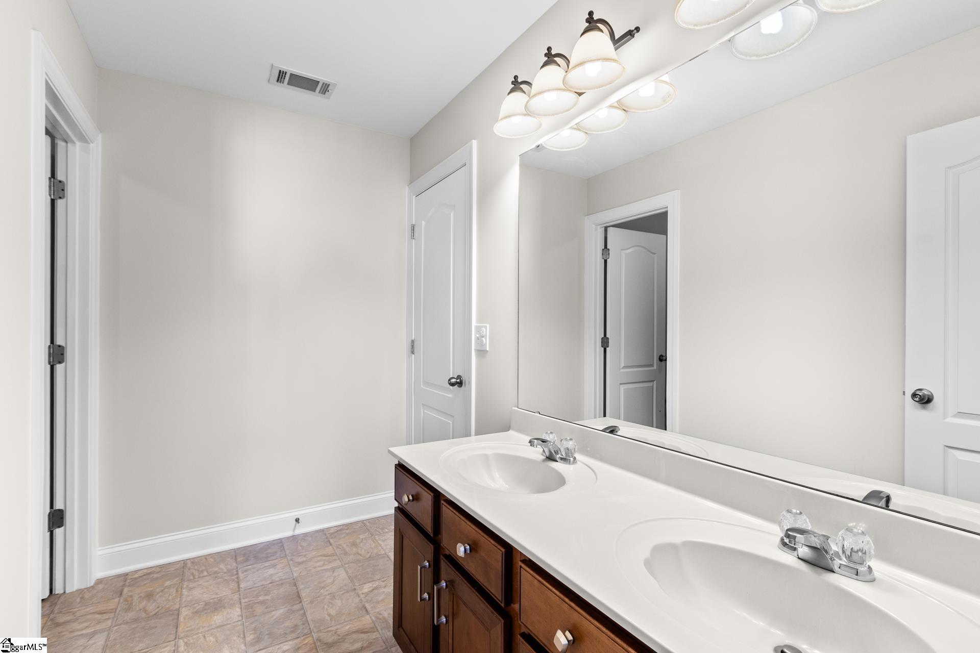 200 Birch Hill Way Simpsonville, SC 29681