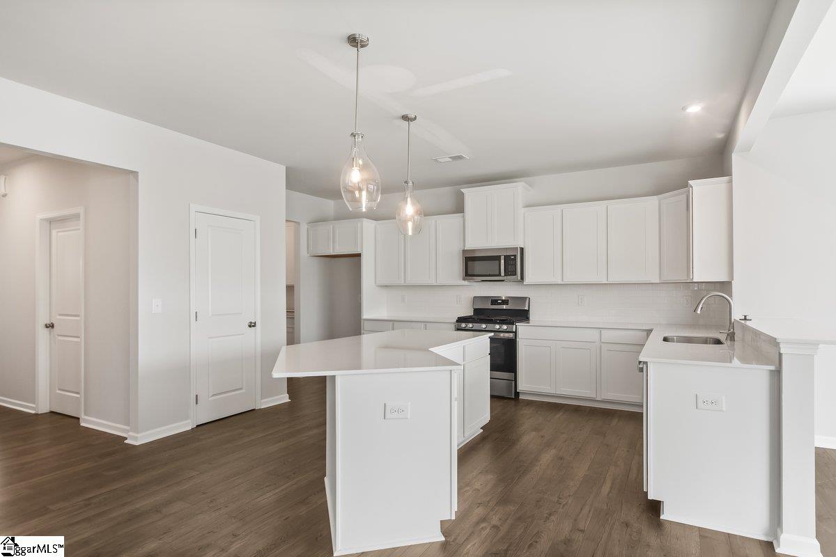 18 Stumphouse Street Greenville, SC 29607