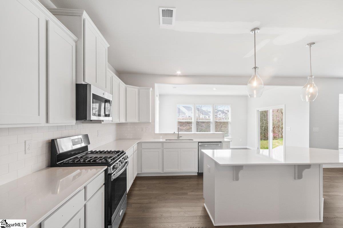 18 Stumphouse Street Greenville, SC 29607