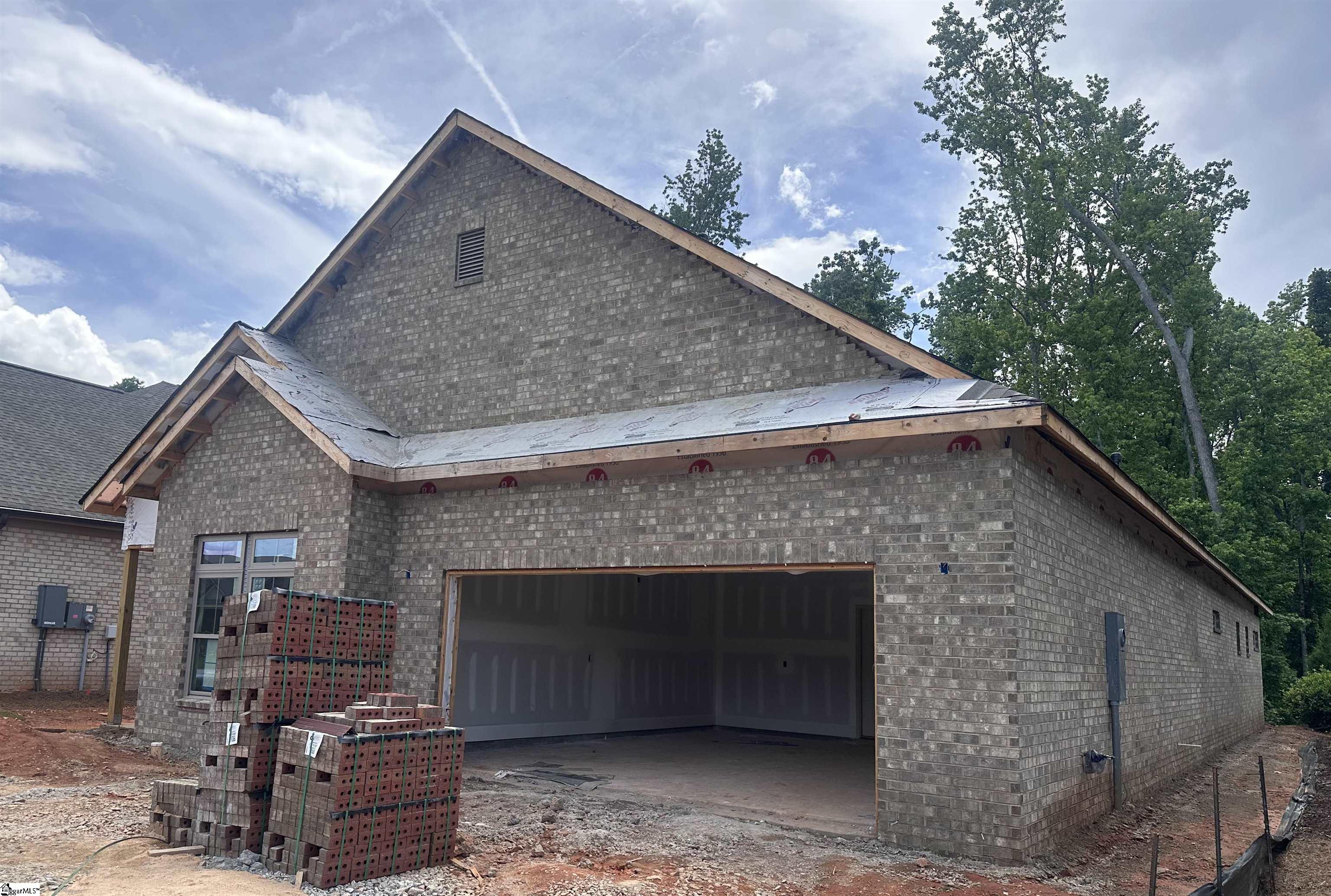 608 Elexa Court Greer, SC 29650