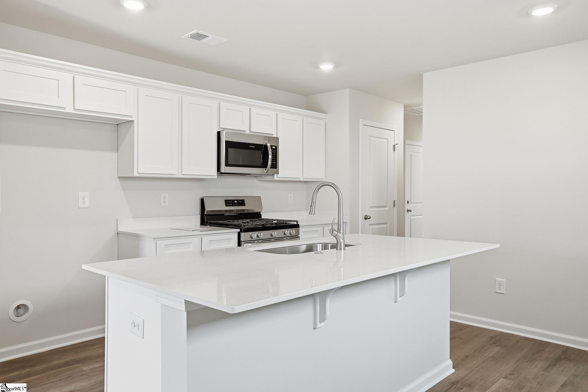 25 New Dunham Bridge Road Greenville, SC 29611