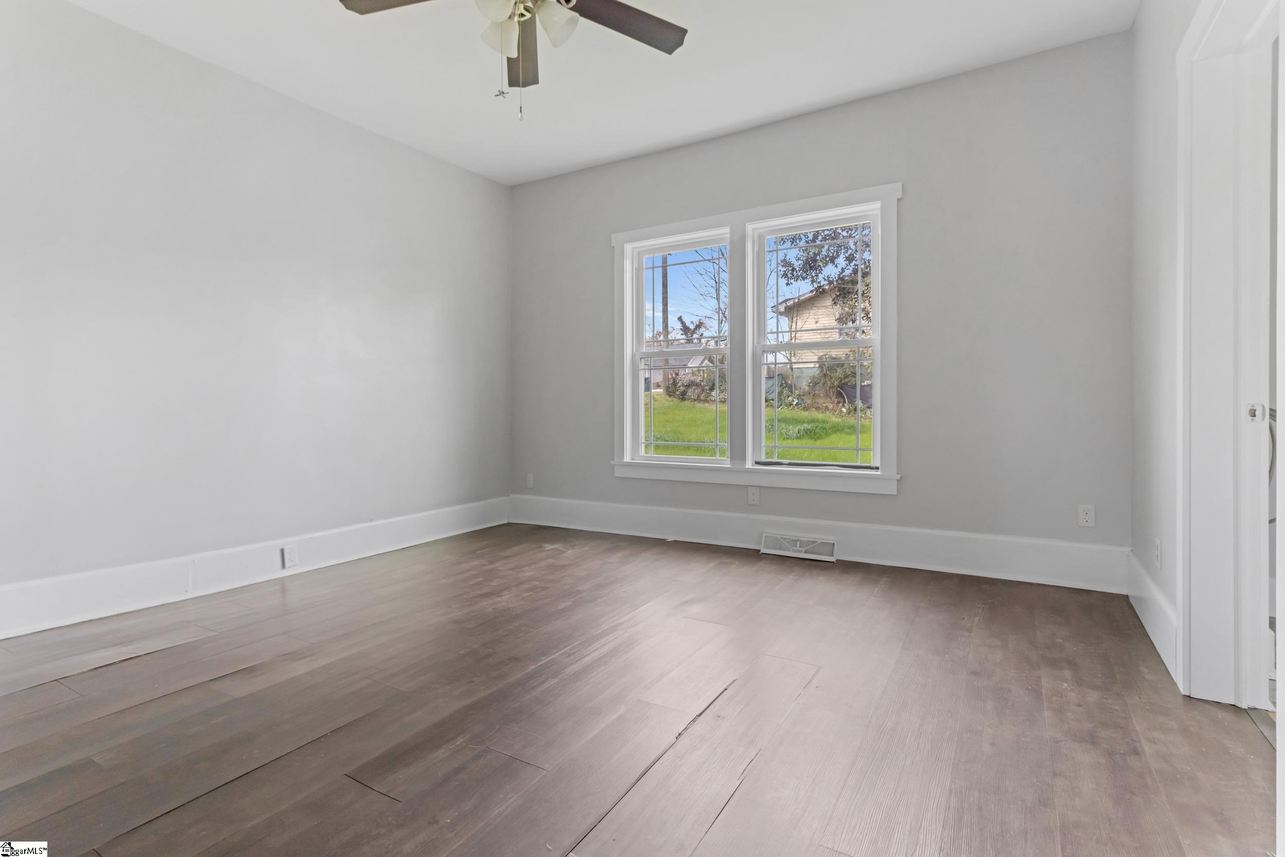 211 Minus Street Greenville, SC 29601