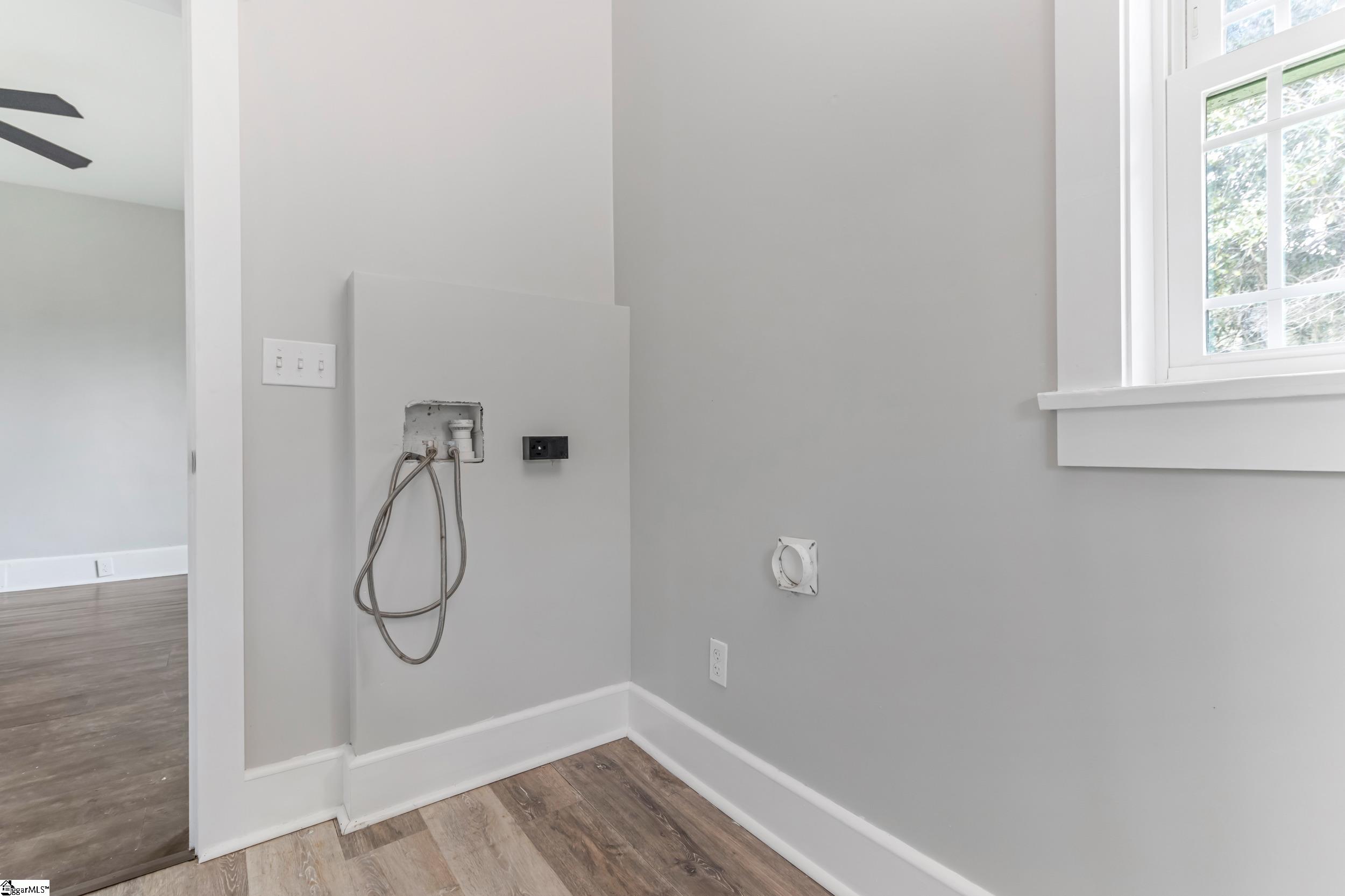 211 Minus Street Greenville, SC 29601