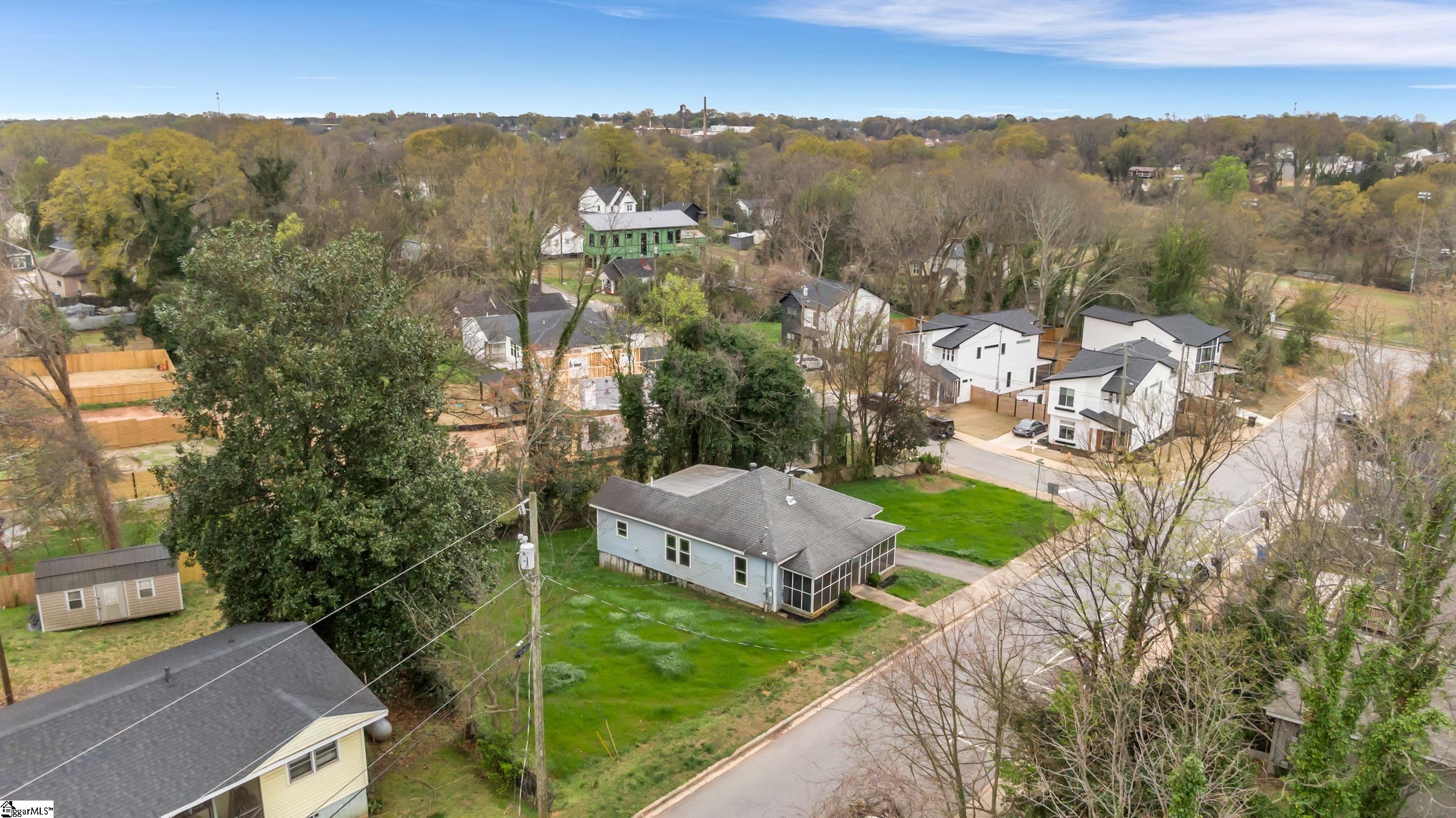 211 Minus Street Greenville, SC 29601