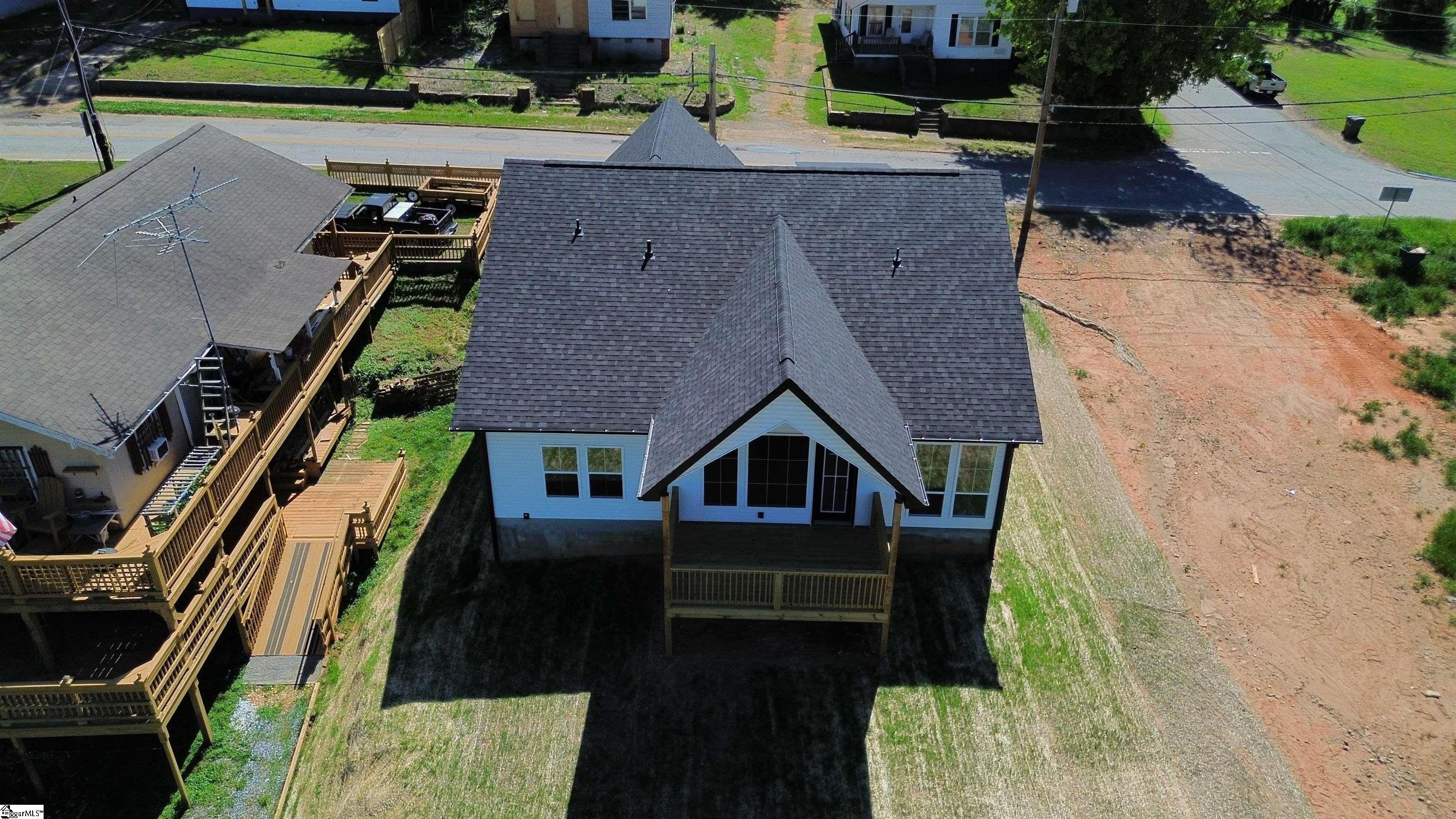 193 W Wood Street Spartanburg, SC 29303