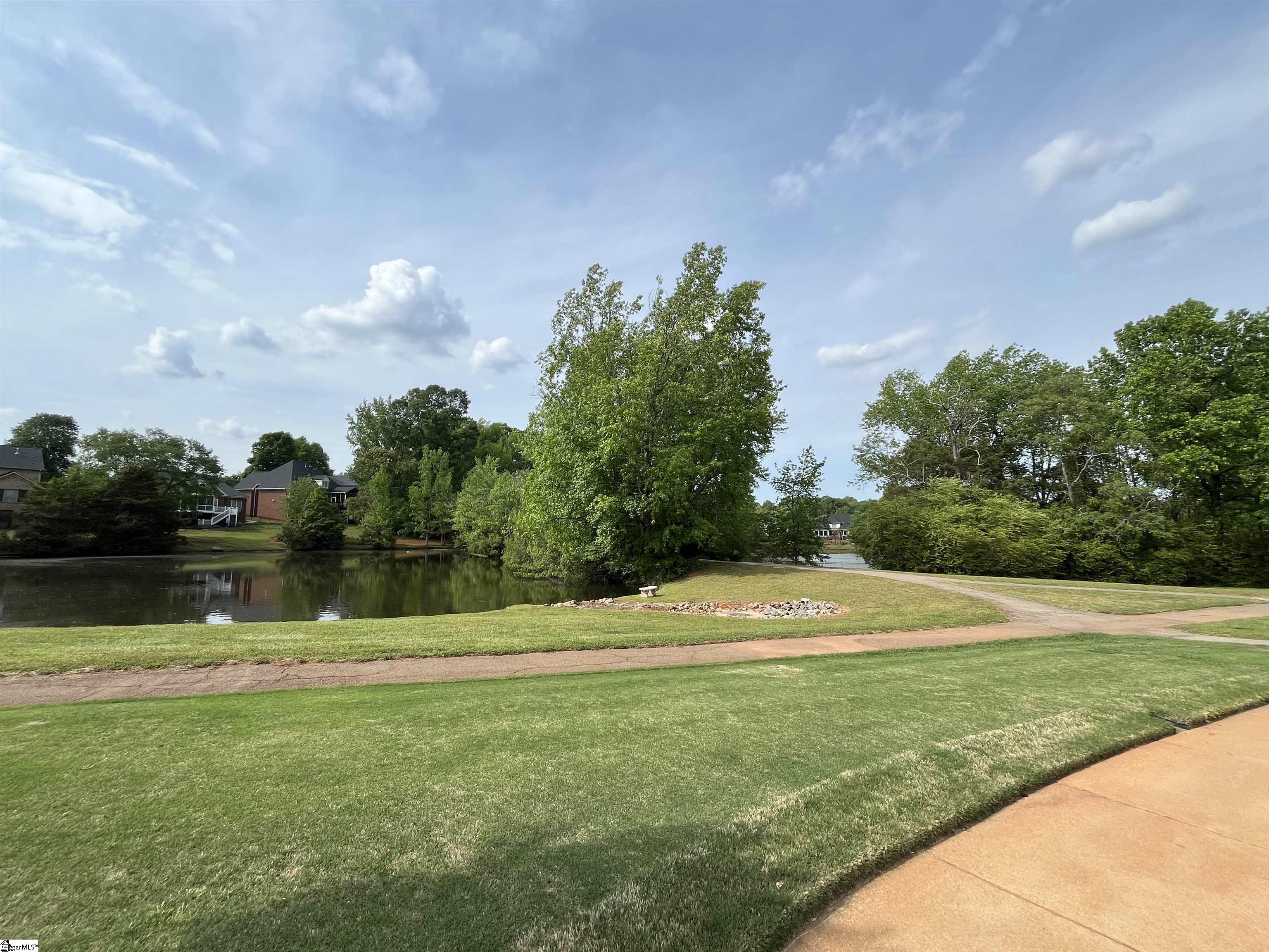819 Asheton Commons Lane Simpsonville, SC 29681