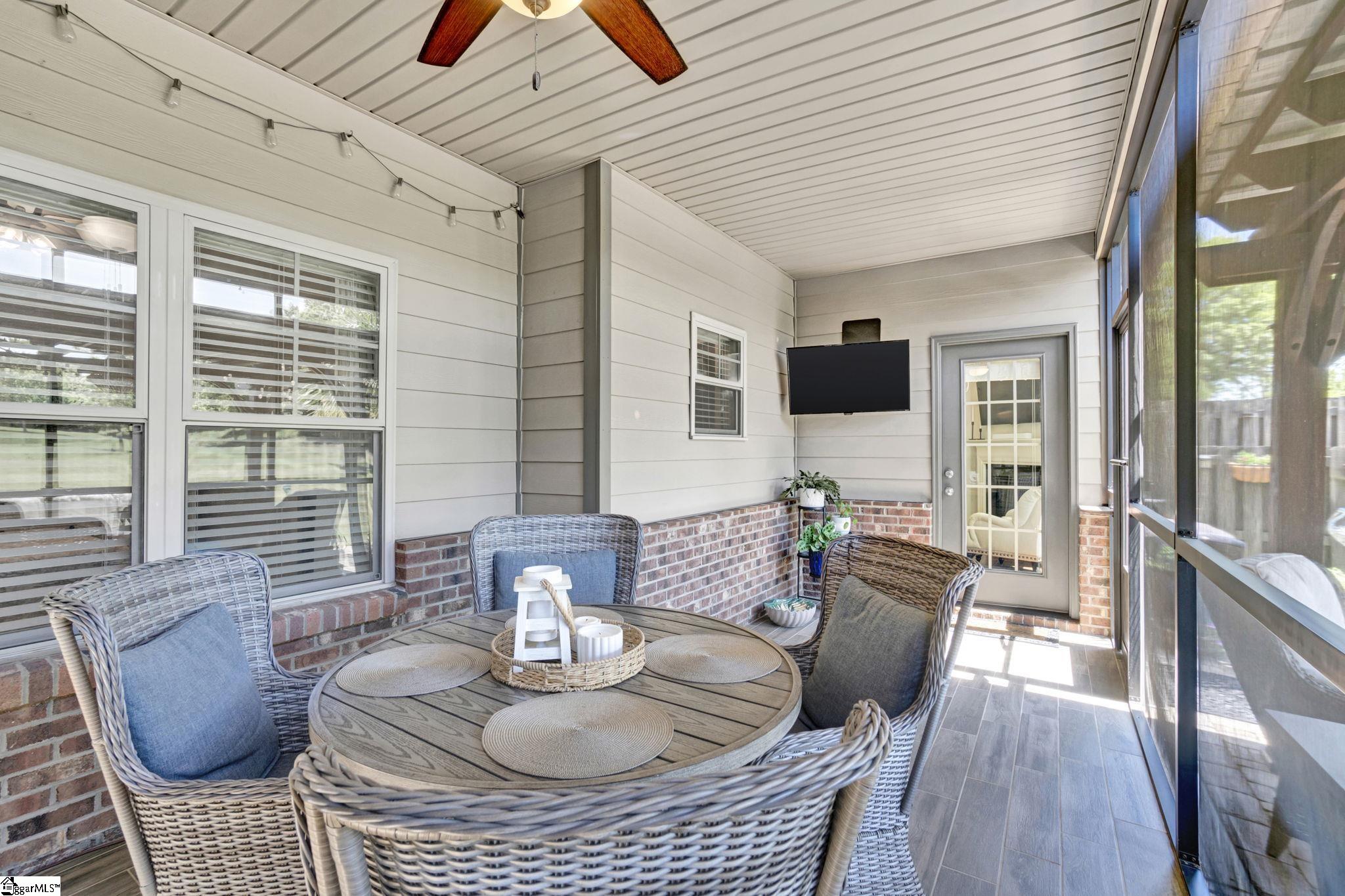 819 Asheton Commons Lane Simpsonville, SC 29681