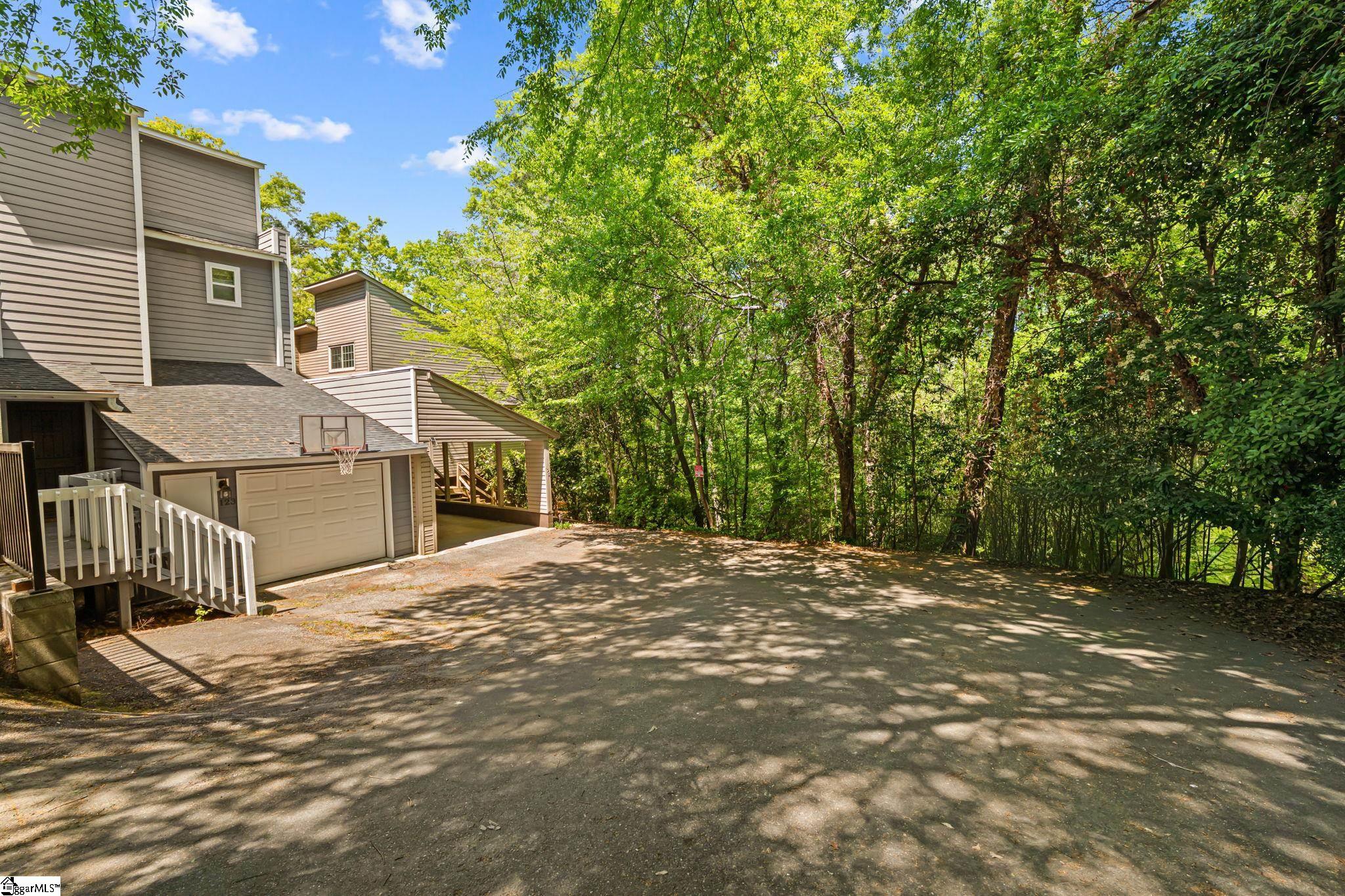 125 Houston Street Clemson, SC 29631