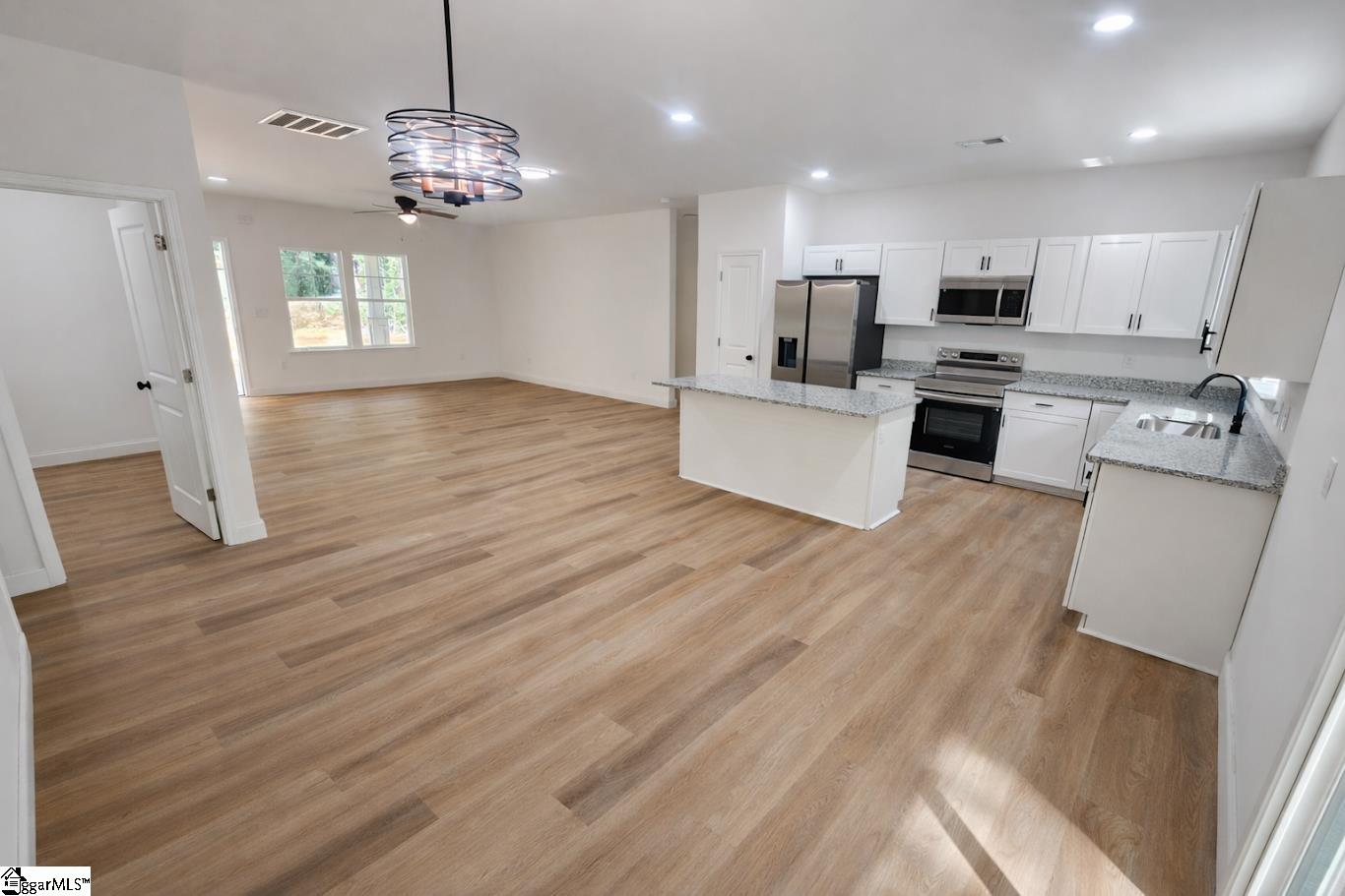 180 Anita Drive Spartanburg, SC 29302