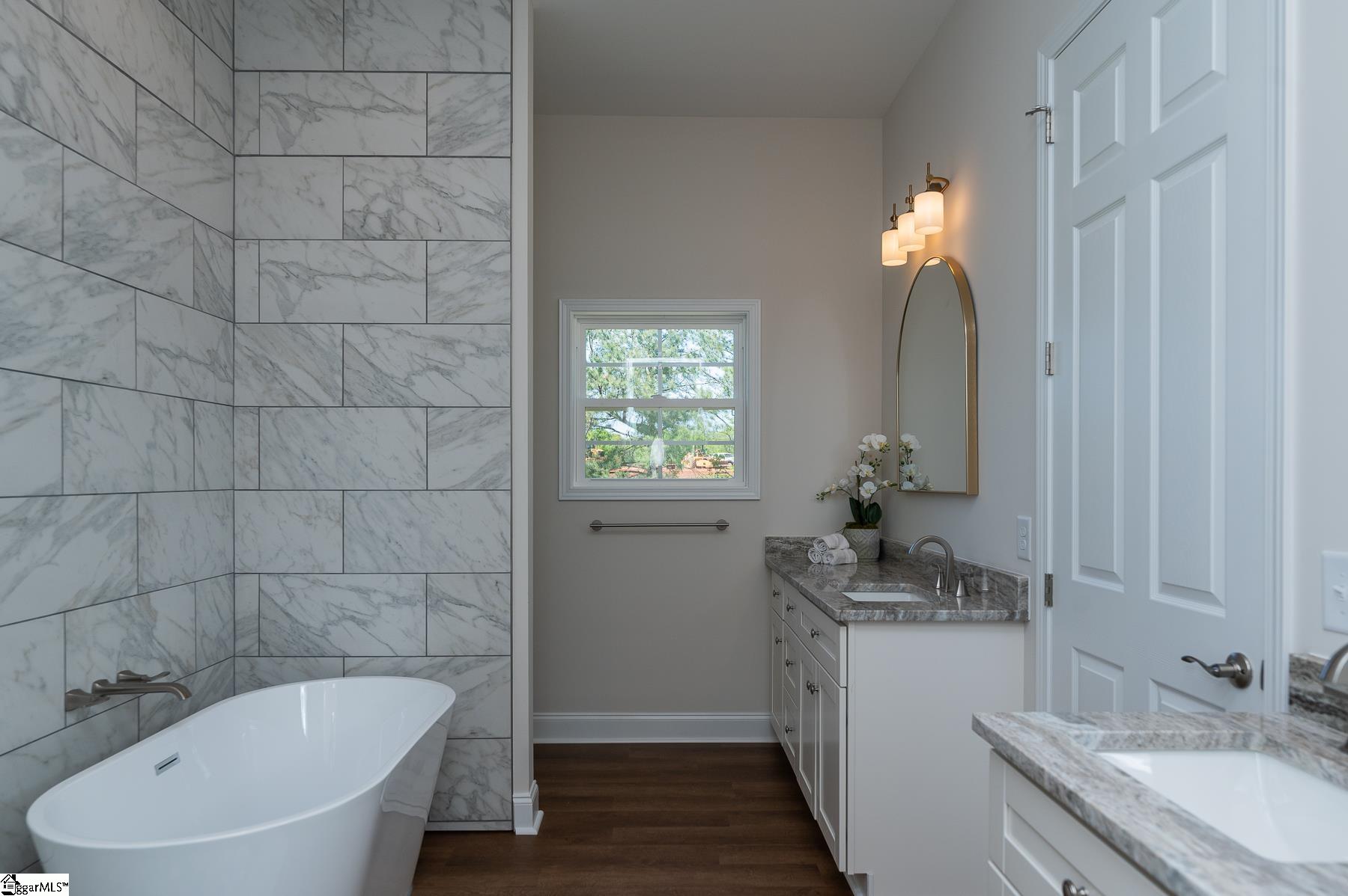 711 Hidden Falls Drive West Union, SC 29696