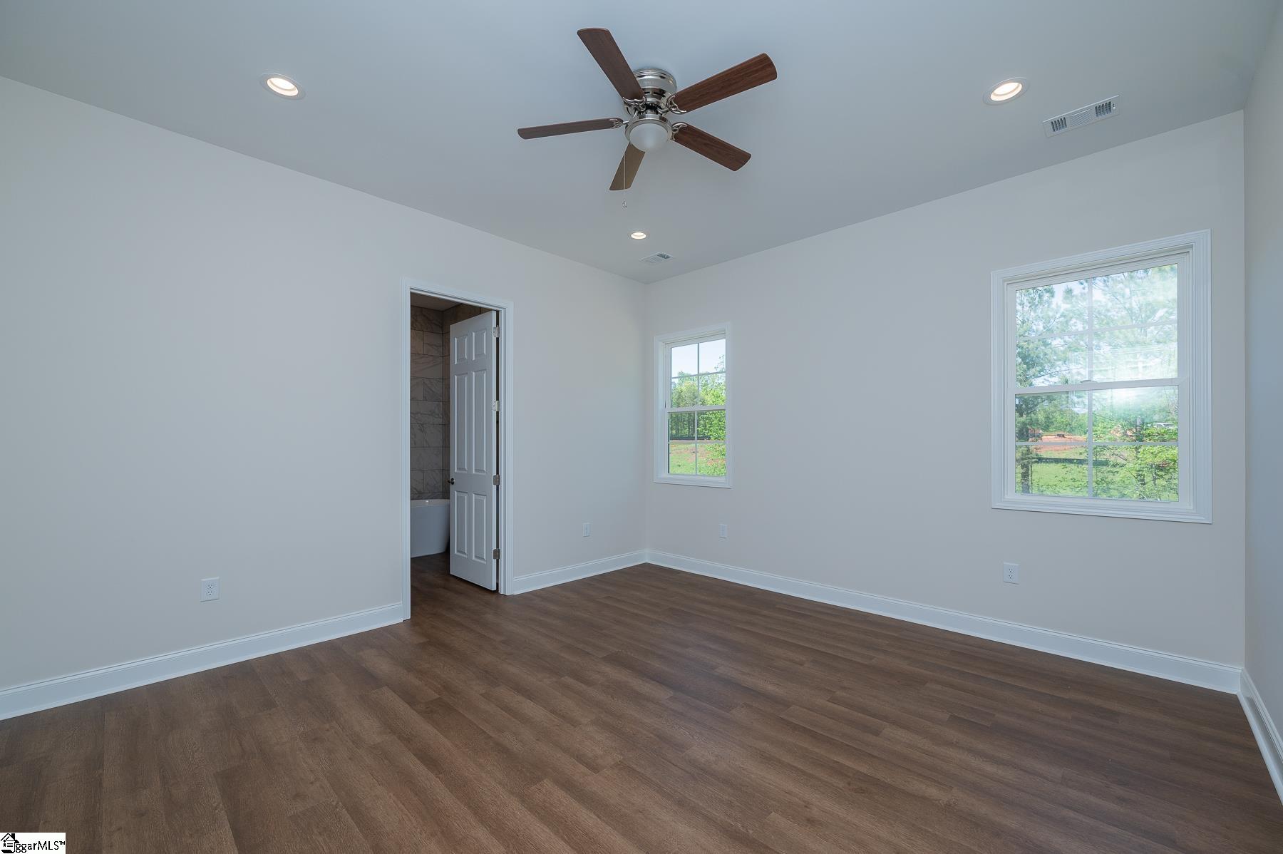 711 Hidden Falls Drive West Union, SC 29696