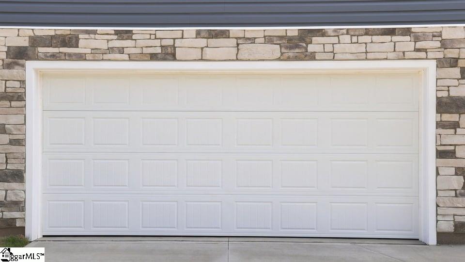 114 Cades Cove Drive