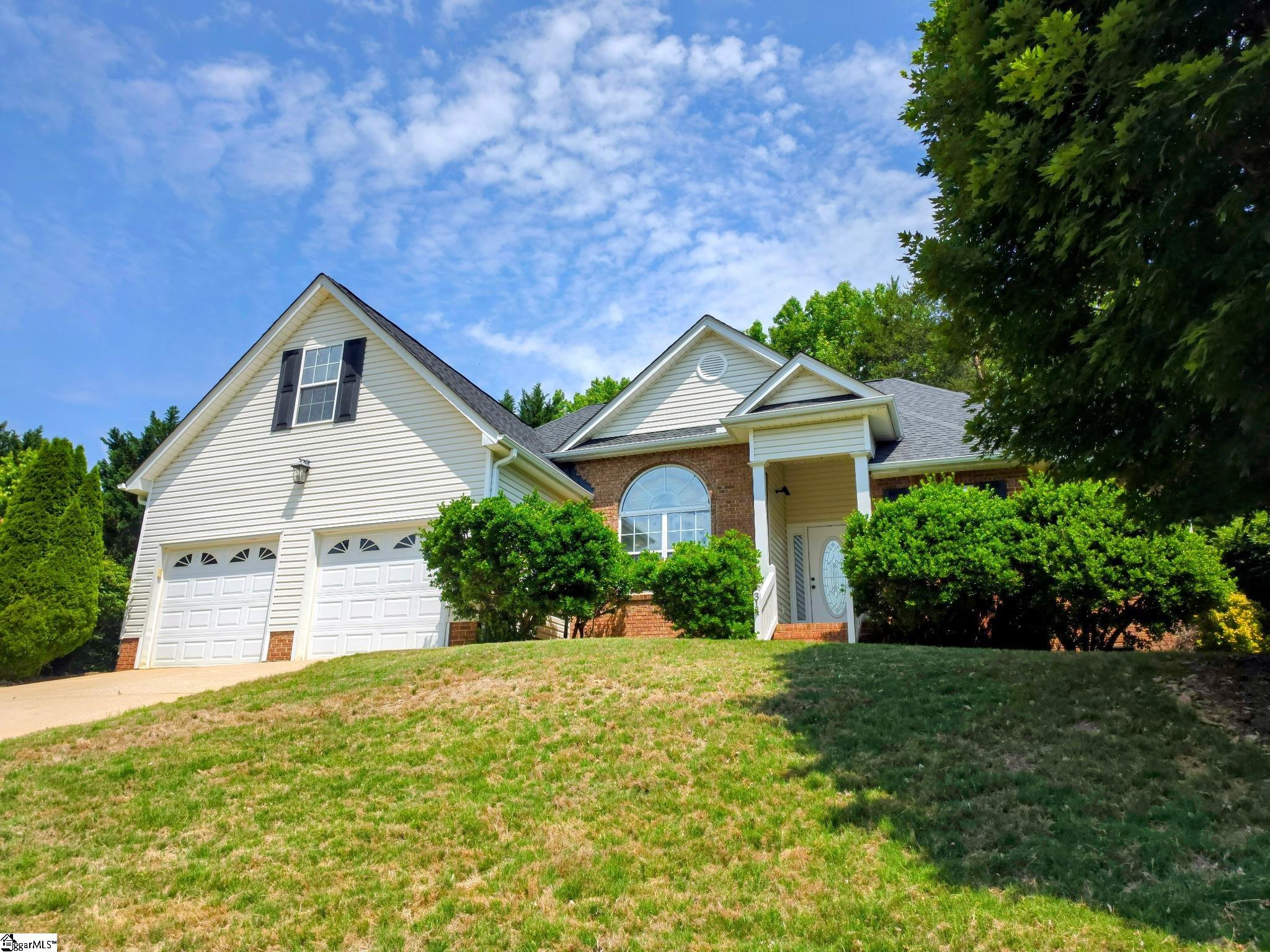 314 Winding Brook Court Greenville, SC 29617