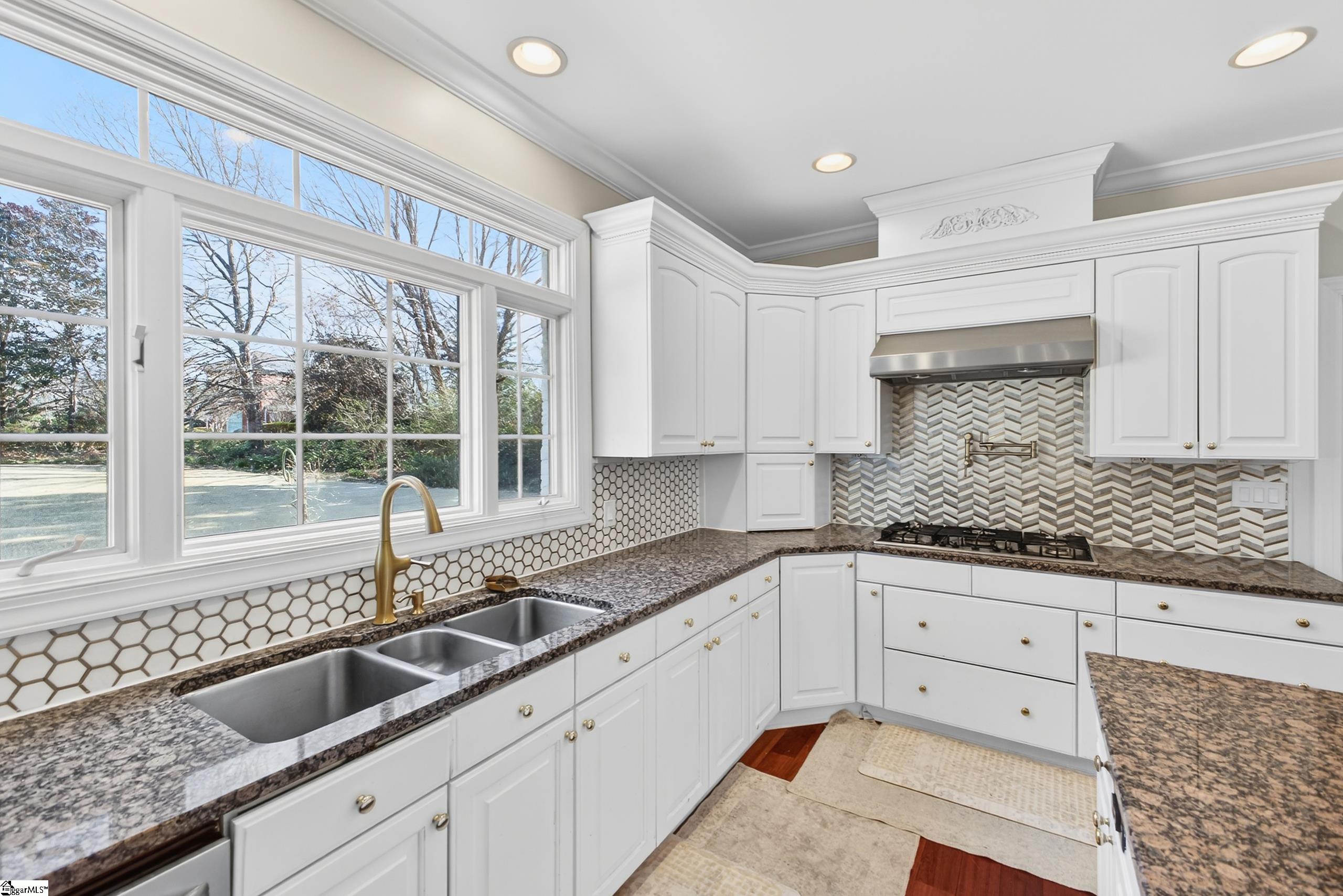 108 Stratford Drive Easley, SC 29642