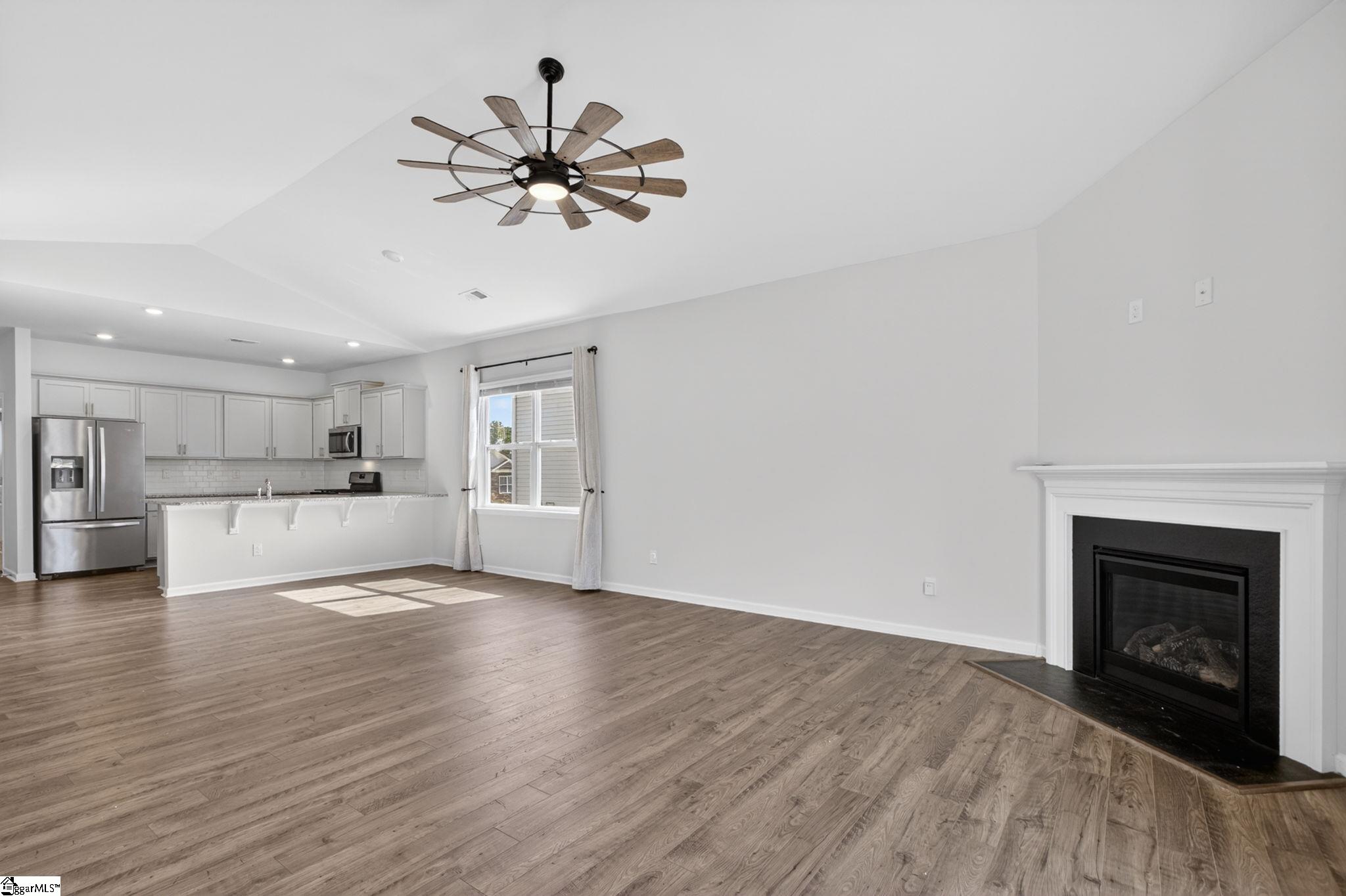 1095 Longstone Way Spartanburg, SC 29306-7101