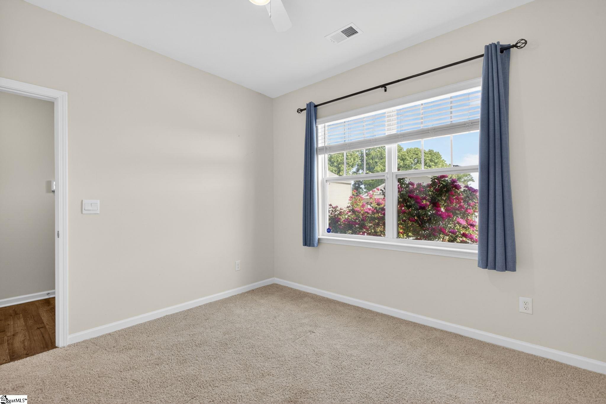 1095 Longstone Way Spartanburg, SC 29306-7101